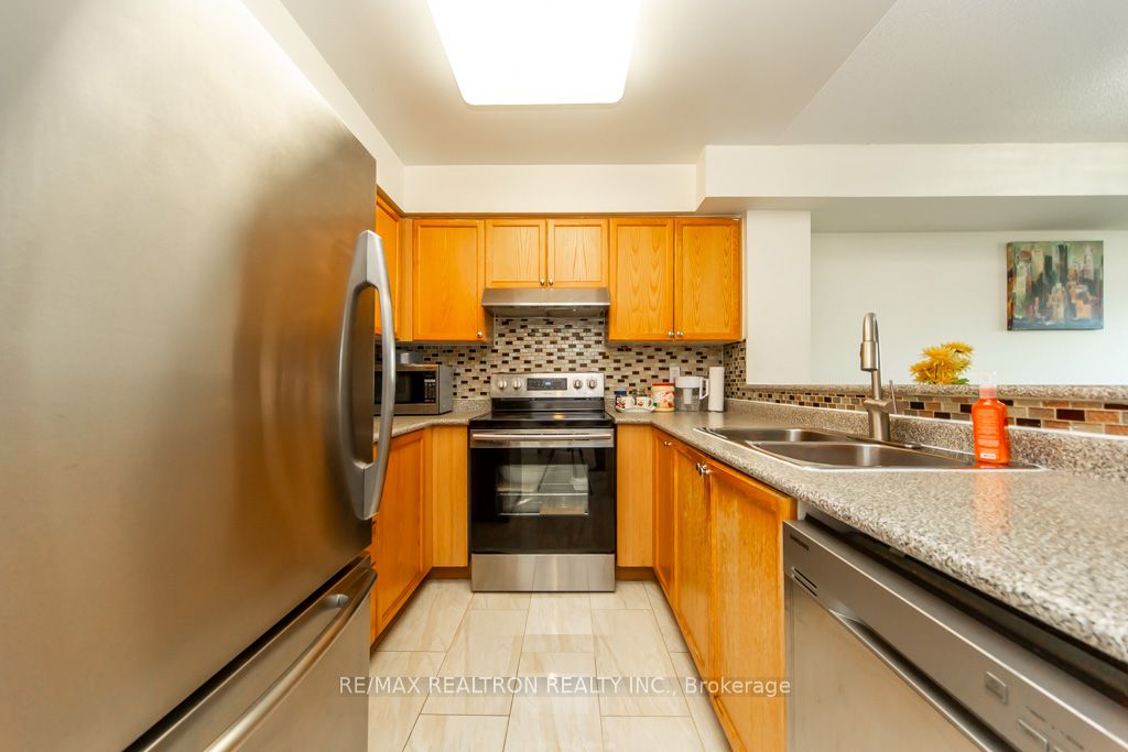 5 Emerald Lane 306 Property Photo 22