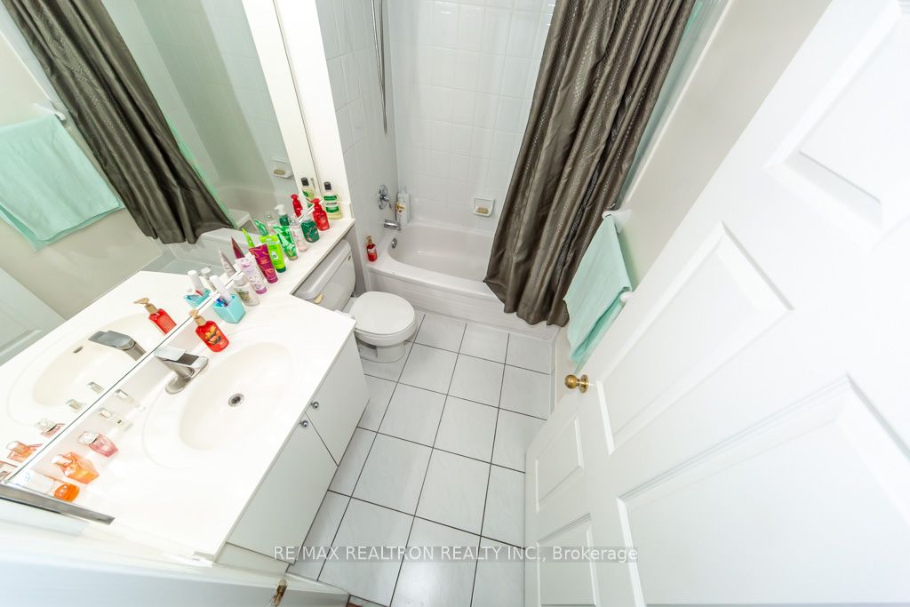 5 Emerald Lane 306 Property Photo 33