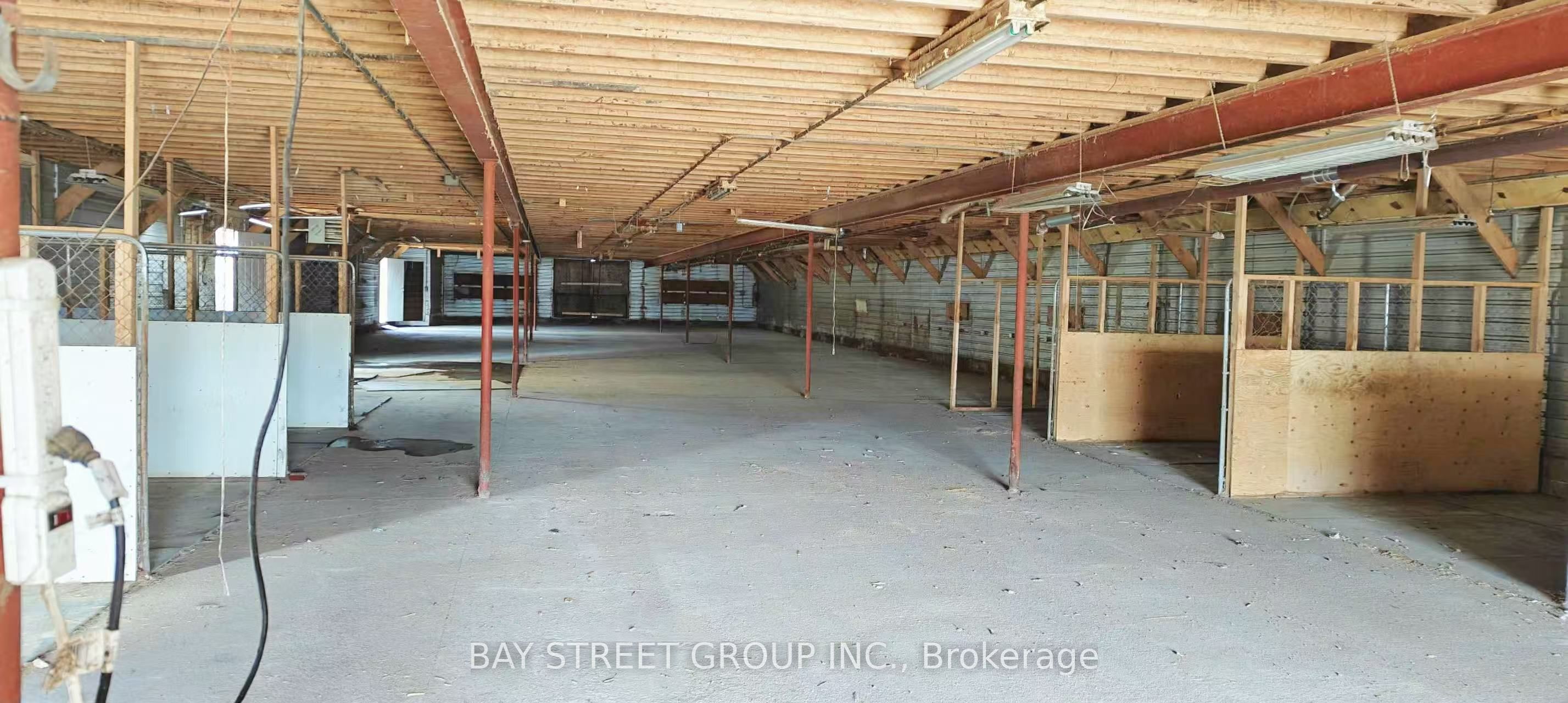 641 Canal Road Barn 4 Property Photo 3
