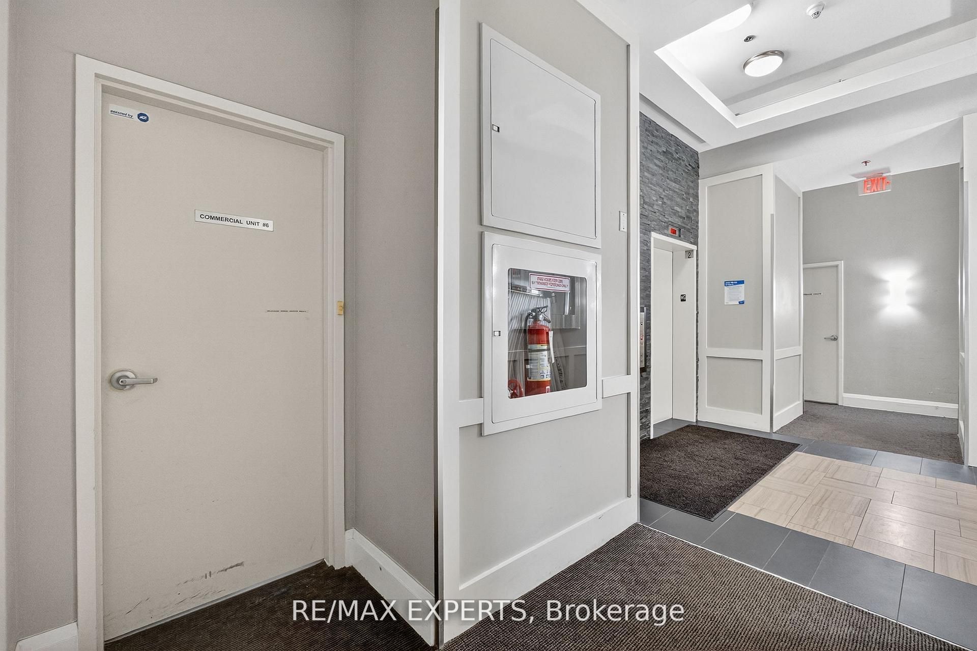 12 Woodstream Boulevard 6 Property Photo 19