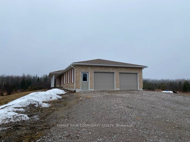 31750 Simcoe Street Property Photo 6