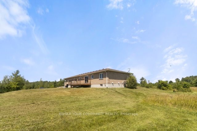 31750 Simcoe Street Property Photo 7
