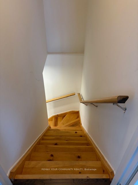 31750 Simcoe Street Property Photo 24