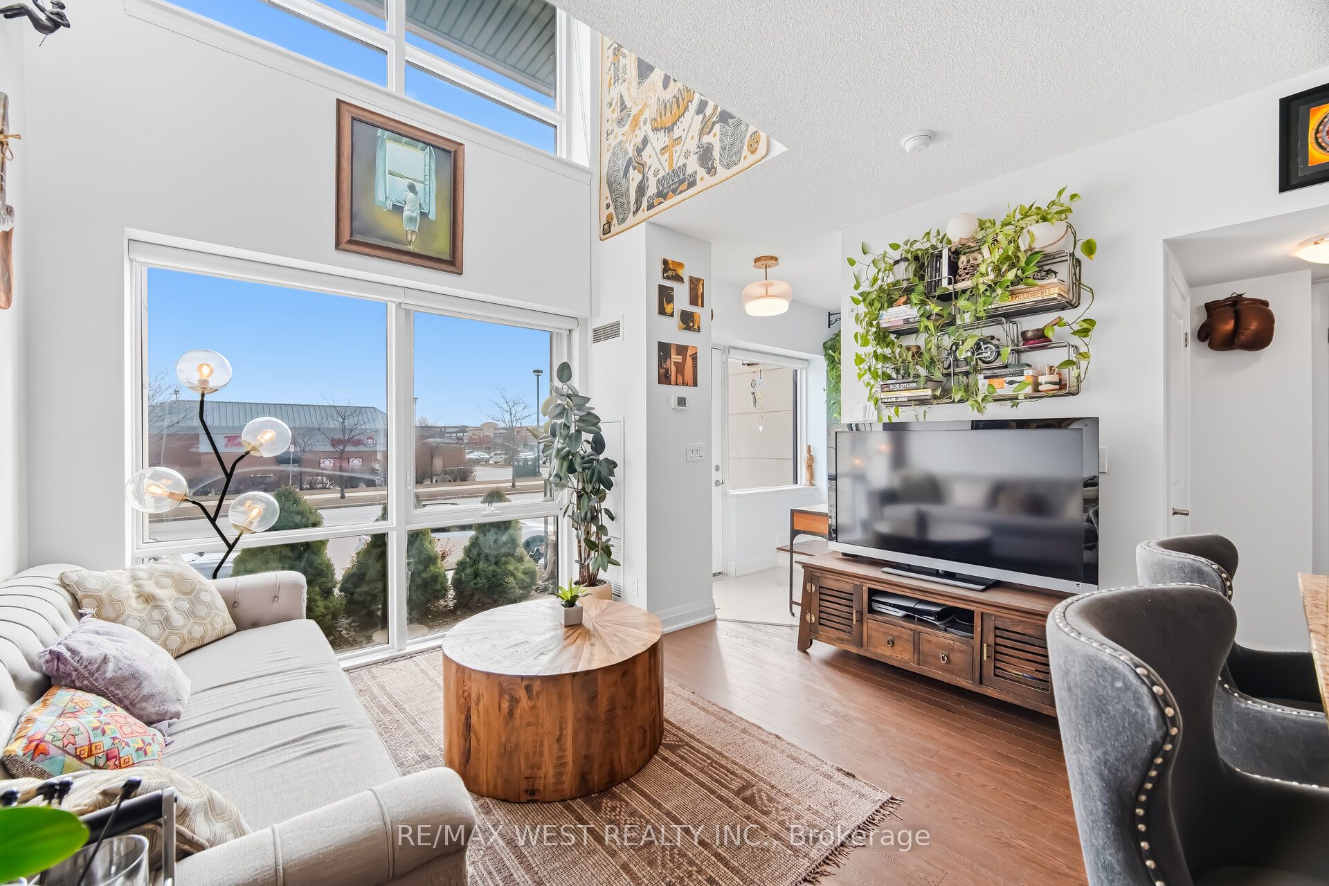 12 Woodstream Boulevard 110 Property Photo 8
