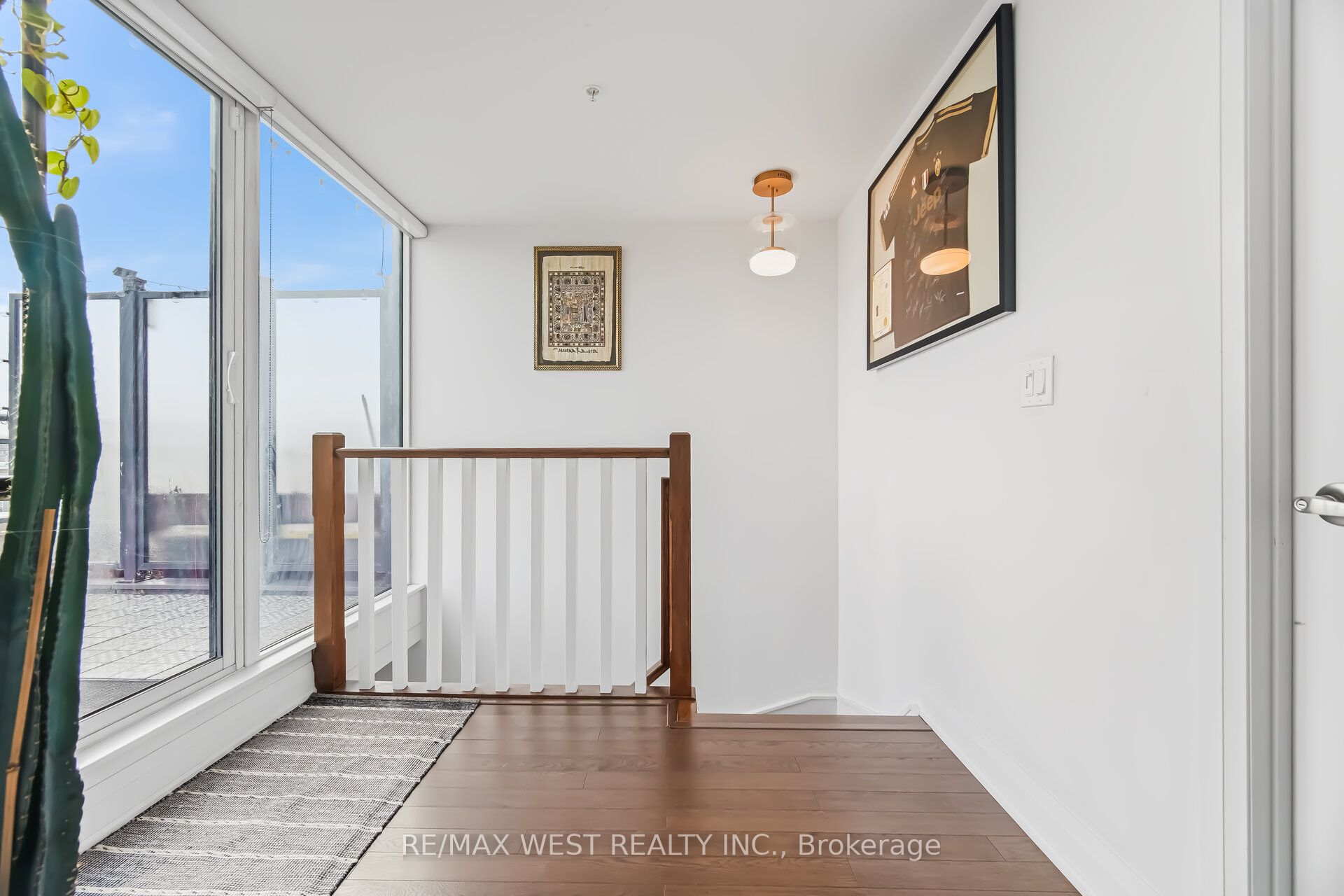 12 Woodstream Boulevard 110 Property Photo 21