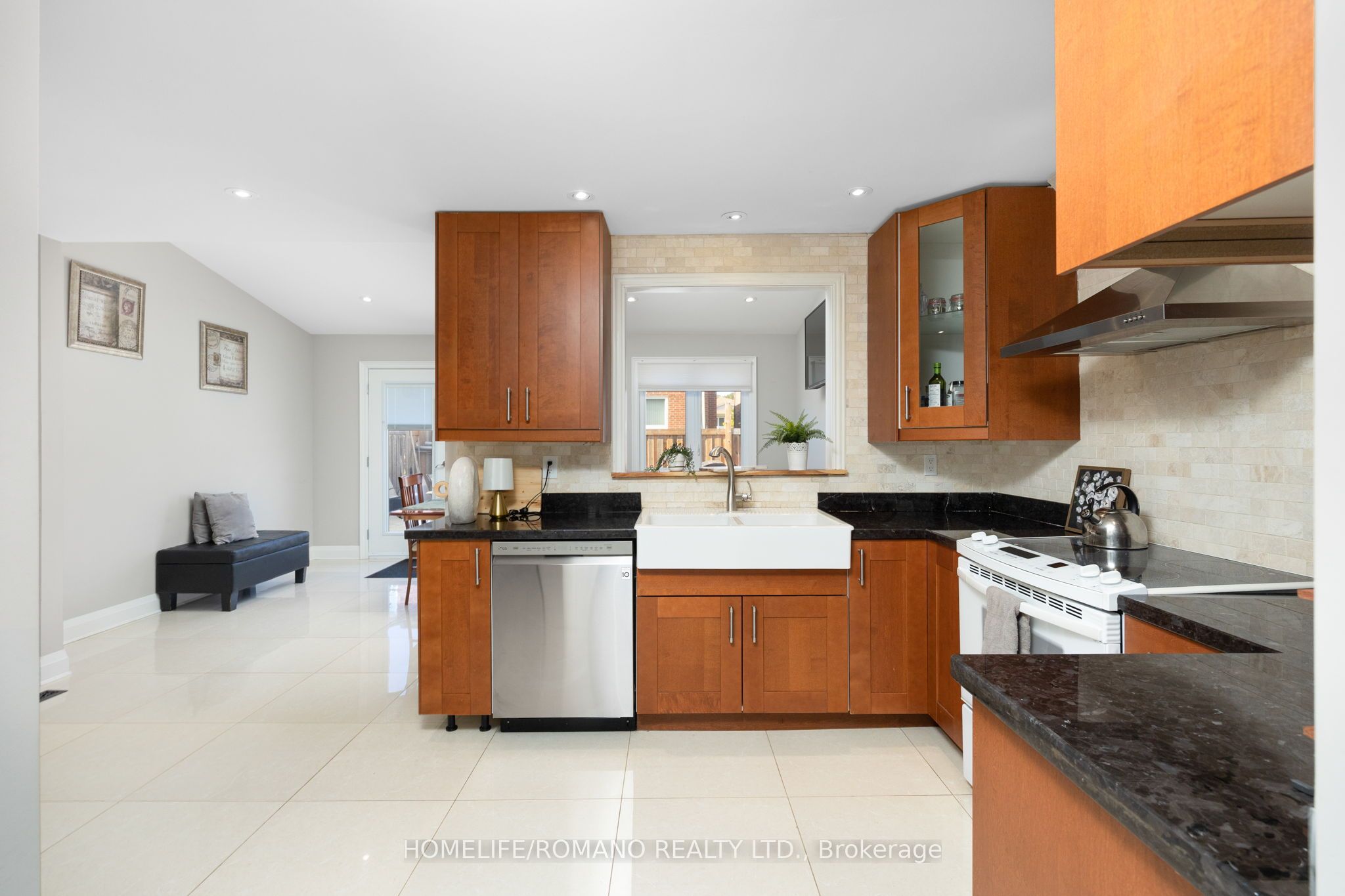 36 Brougham Drive Property Photo 2