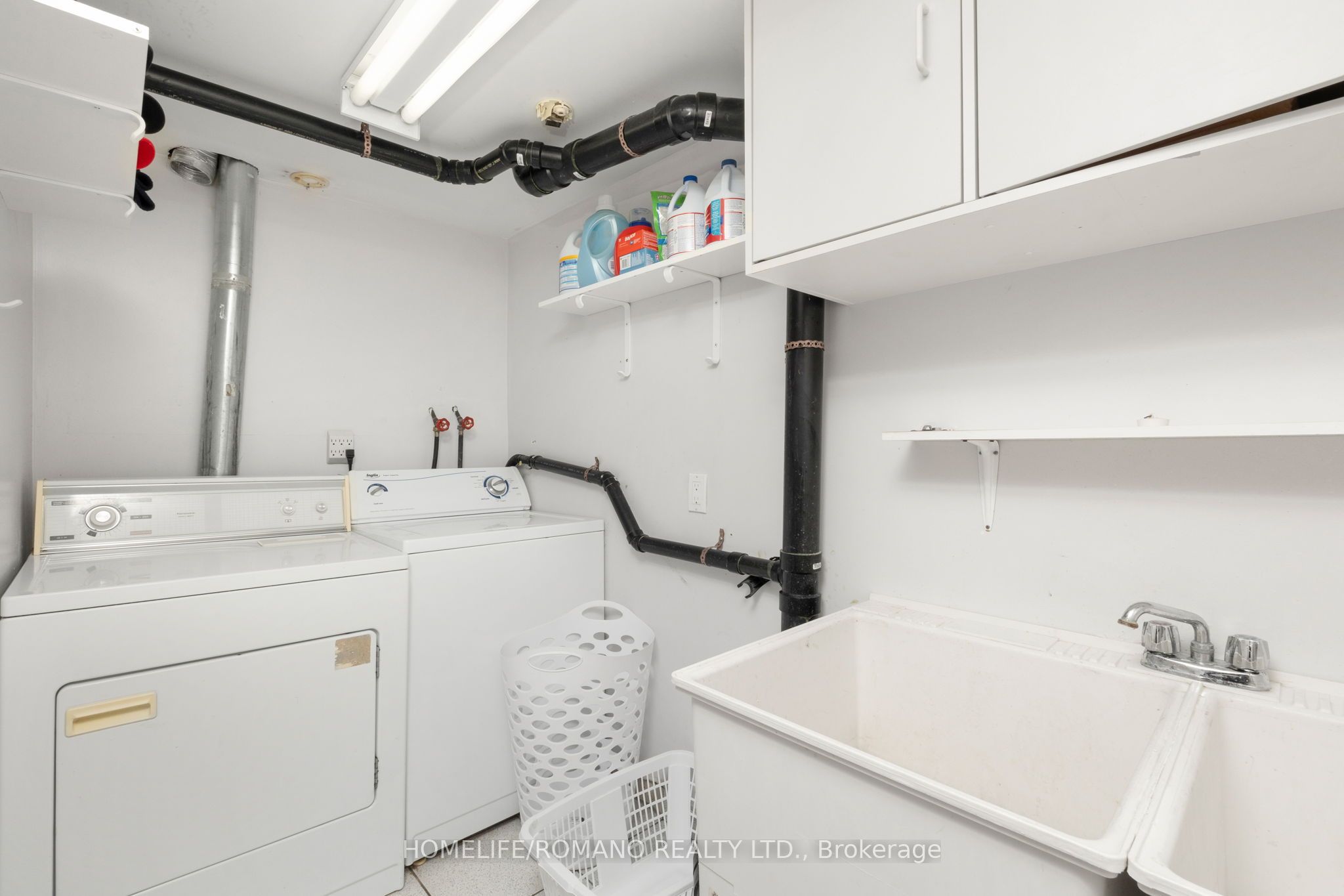 36 Brougham Drive Property Photo 27