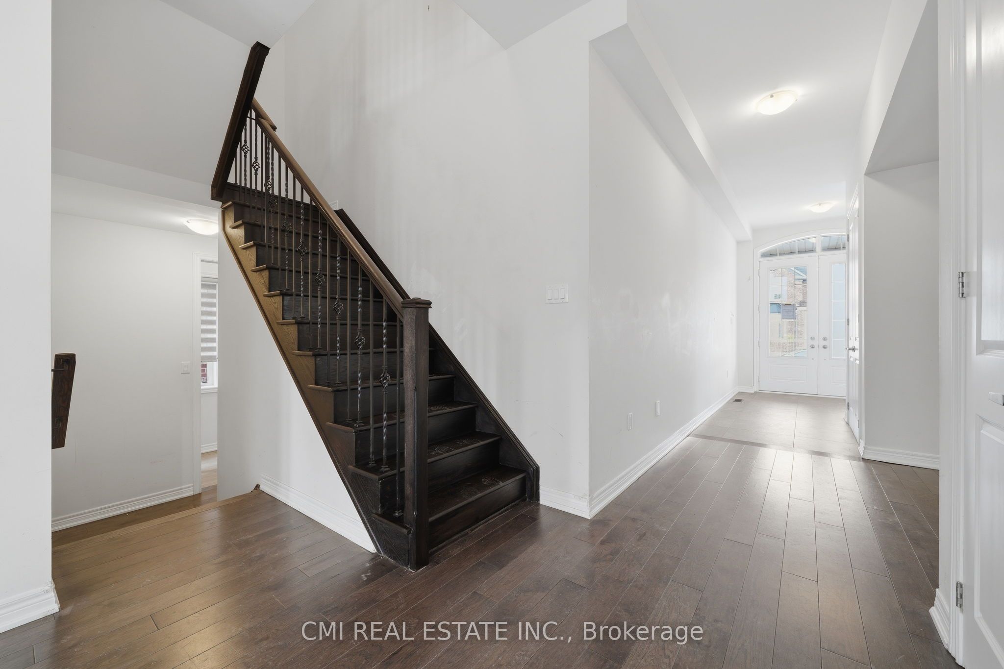 1659 Emberton Way Property Photo 13