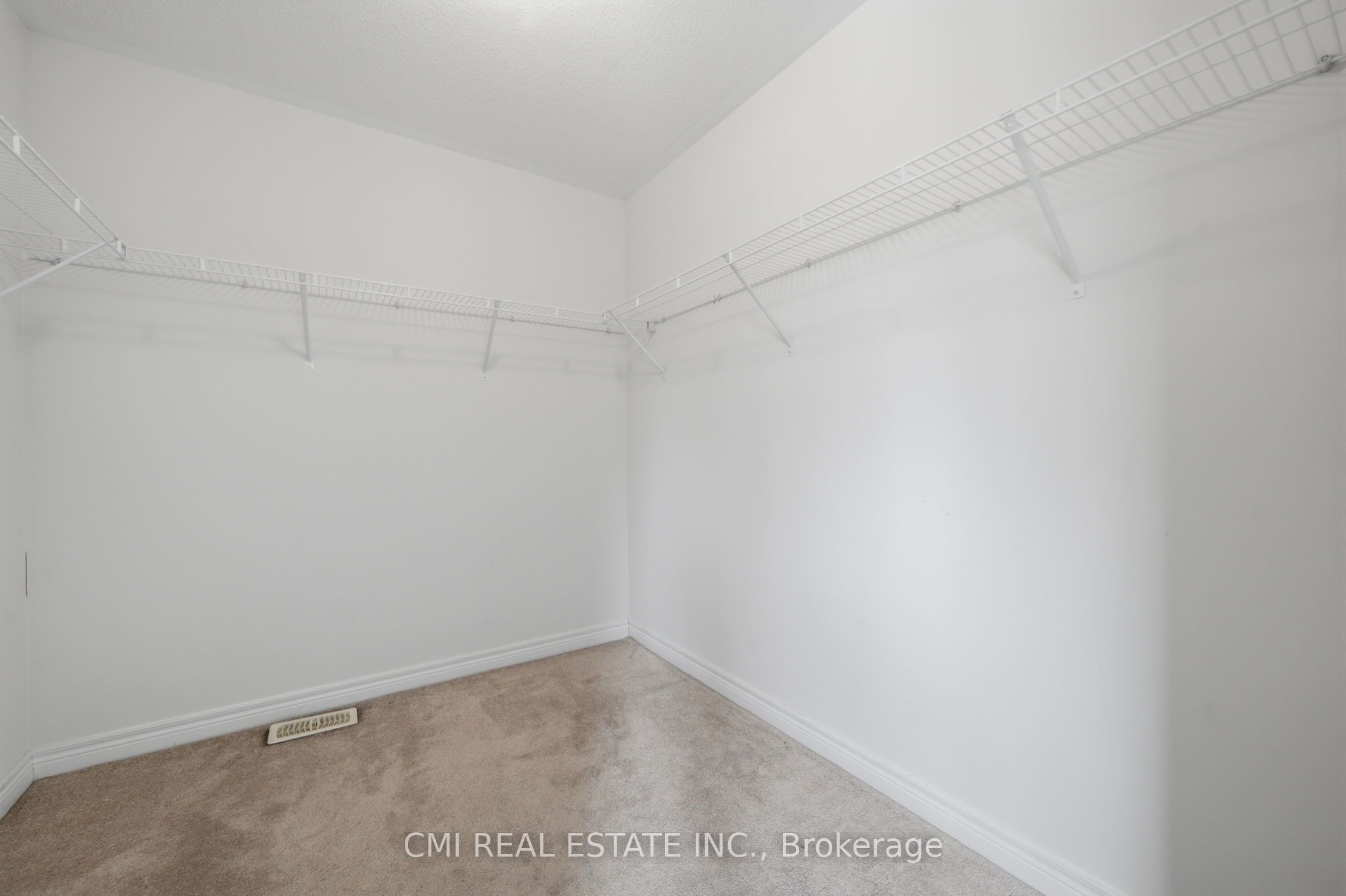 1659 Emberton Way Property Photo 25