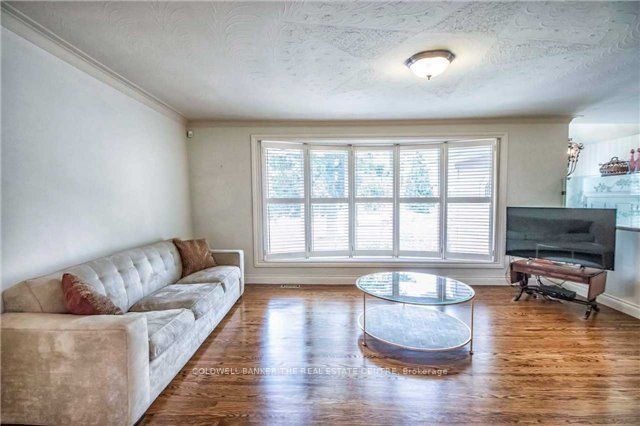 4 Orlon Crescent Property Photo 6