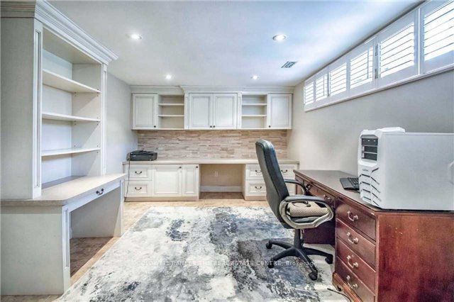 4 Orlon Crescent Property Photo 10