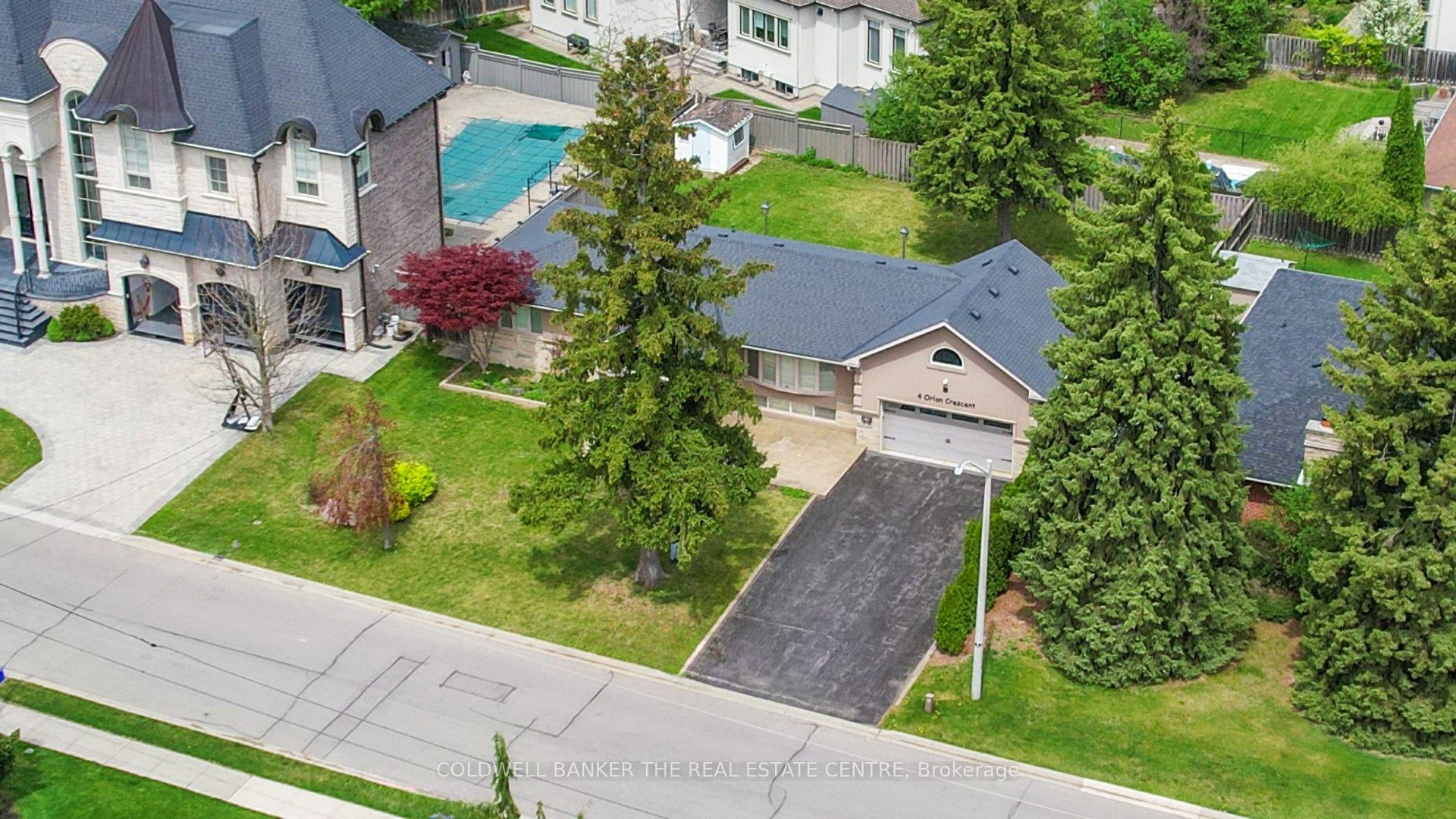 4 Orlon Crescent Property Photo 22