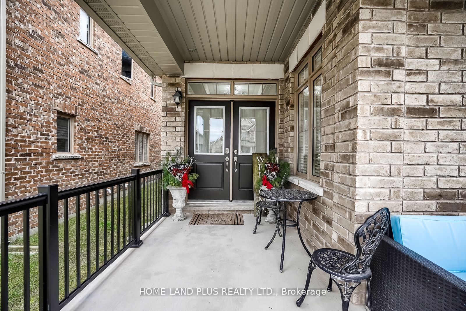 1798 Emberton Way Property Photo 3