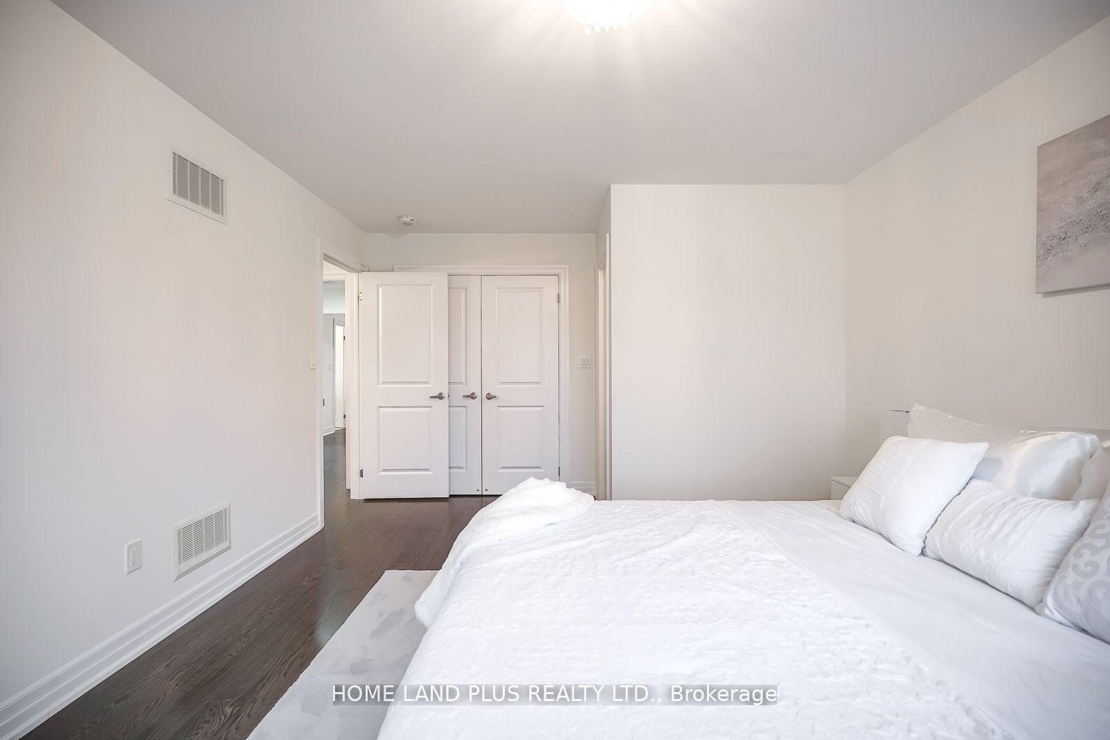 1798 Emberton Way Property Photo 33