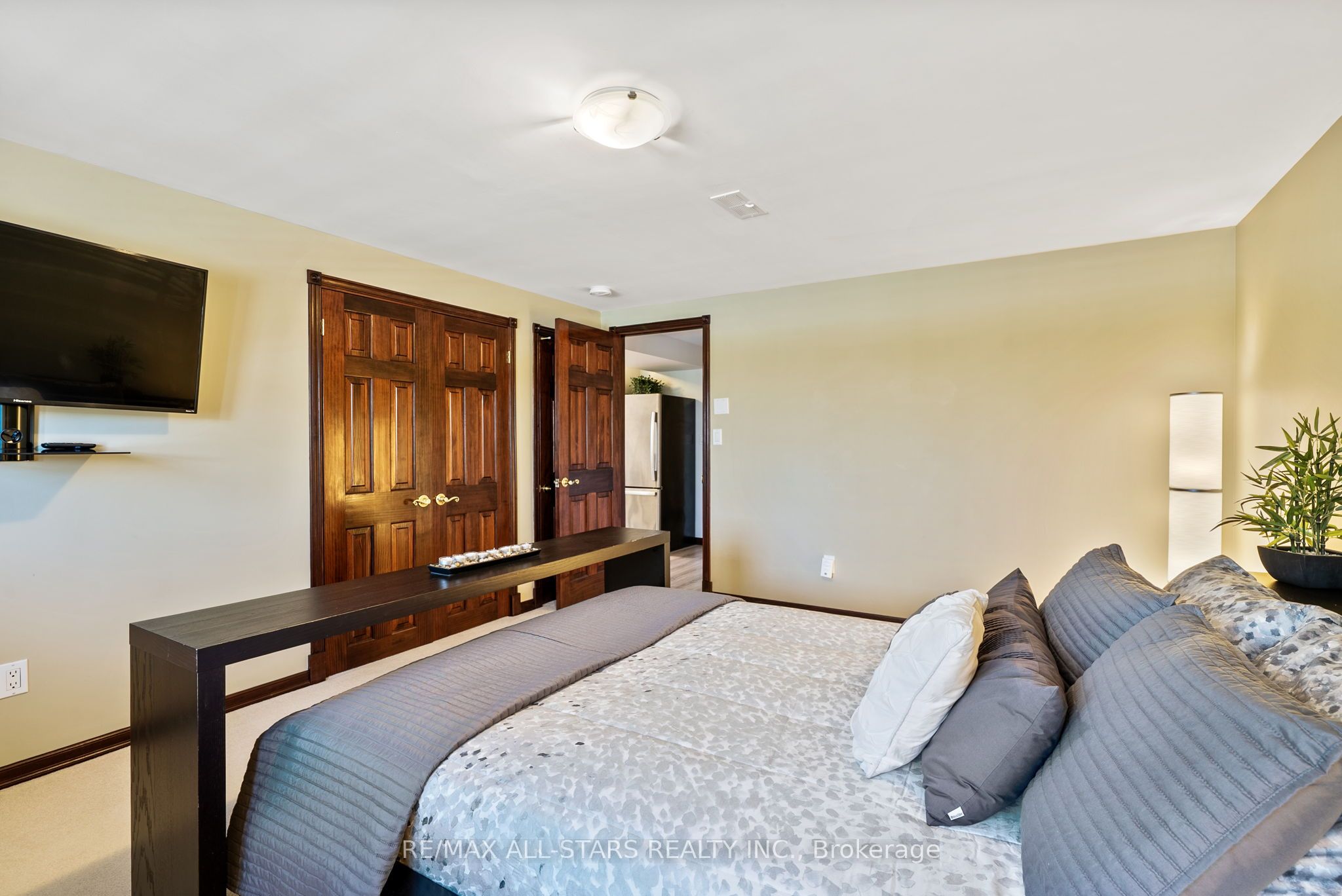 396 Ashworth Road Property Photo 34