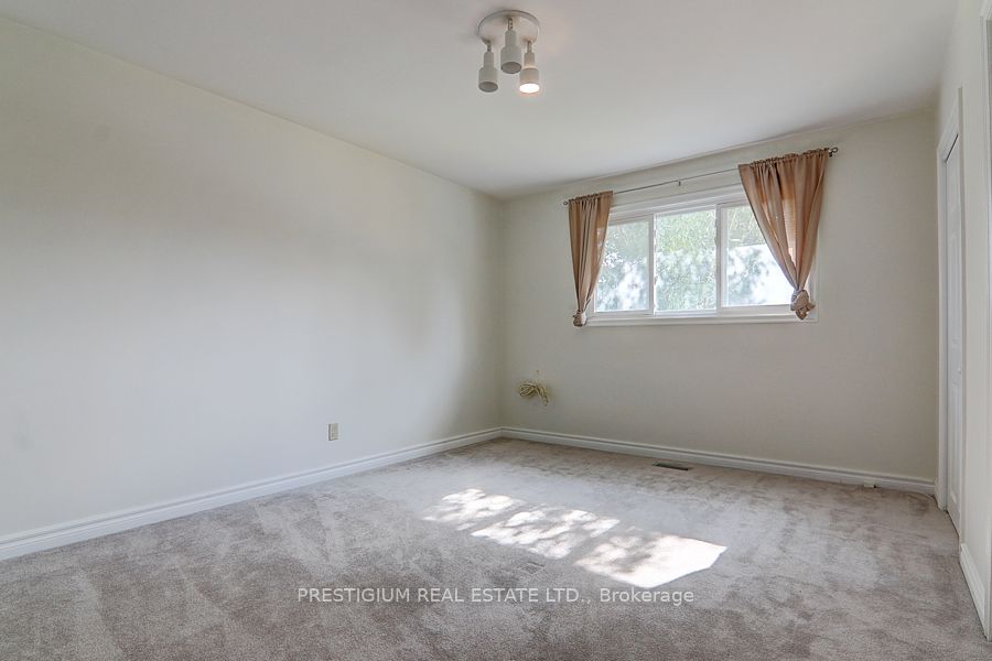 57 Laureleaf Road Property Photo 21