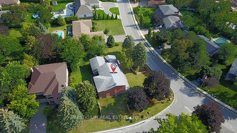 57 Laureleaf Road Property Photo 28