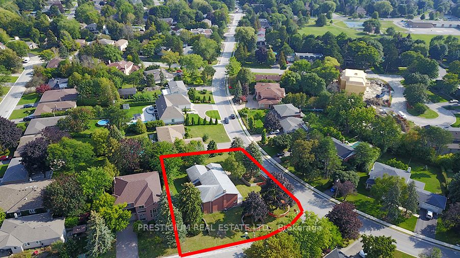 57 Laureleaf Road Property Photo 29