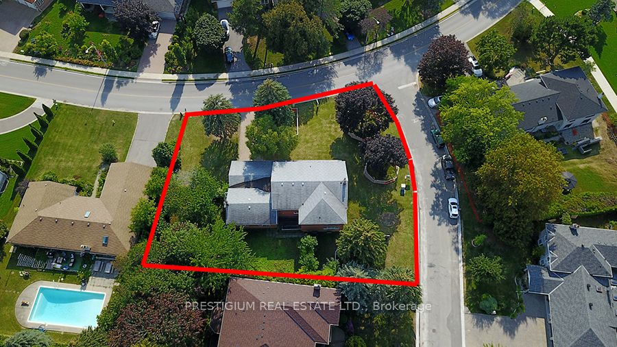 57 Laureleaf Road Property Photo 32