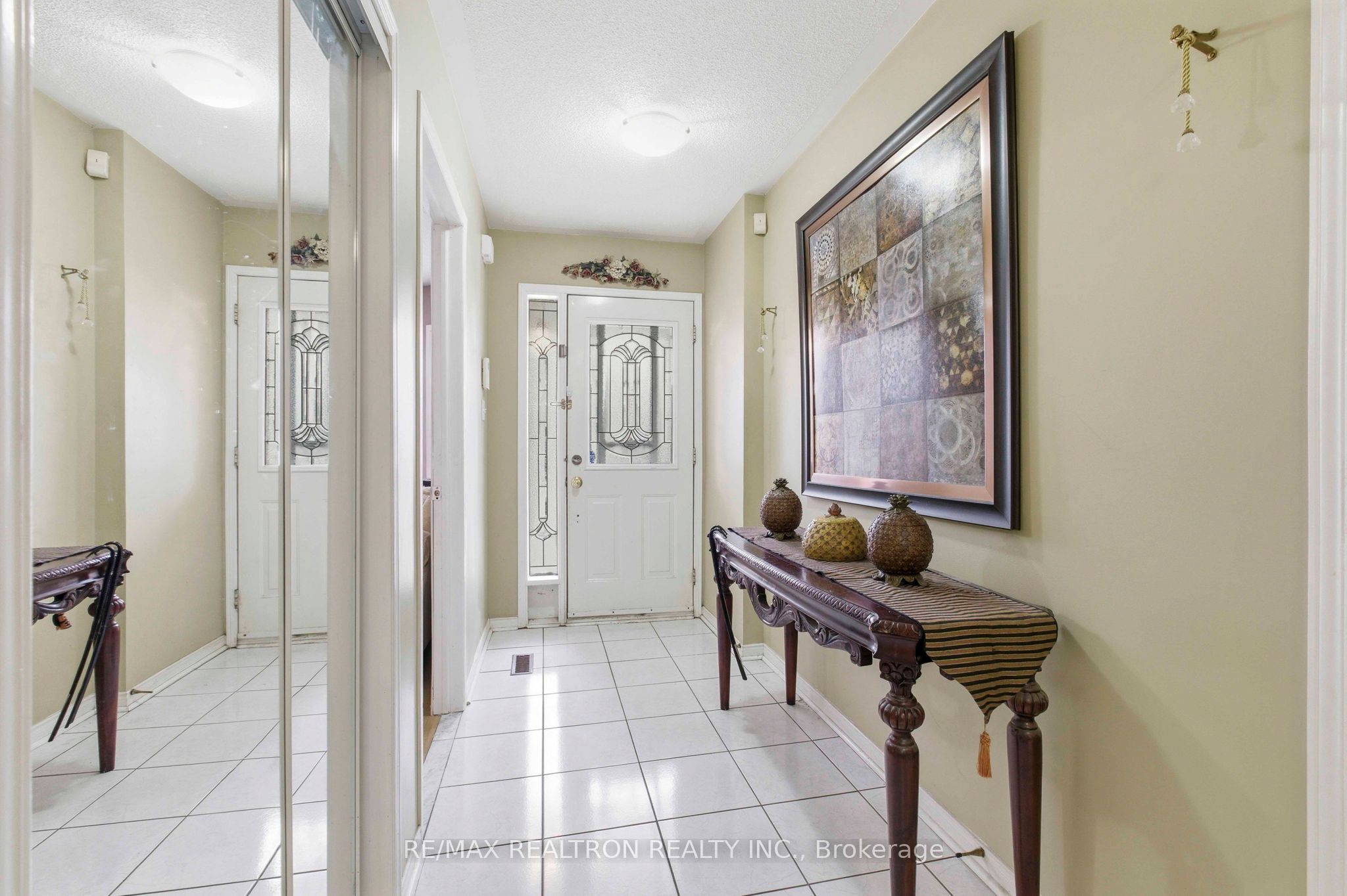 68 Lavender Place Property Photo 4