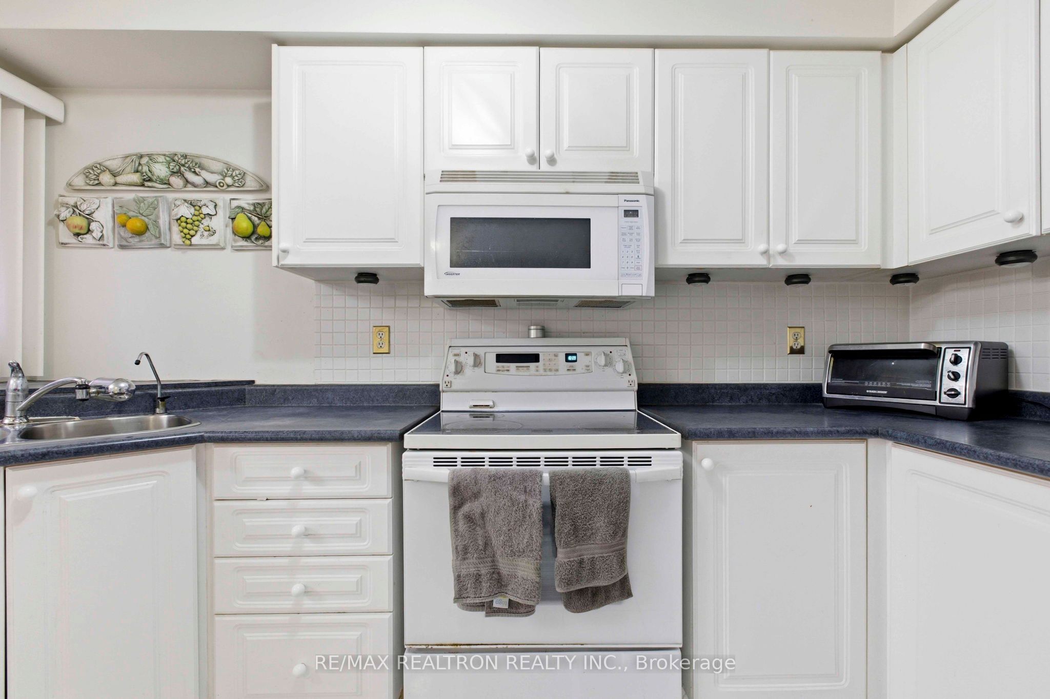 68 Lavender Place Property Photo 12