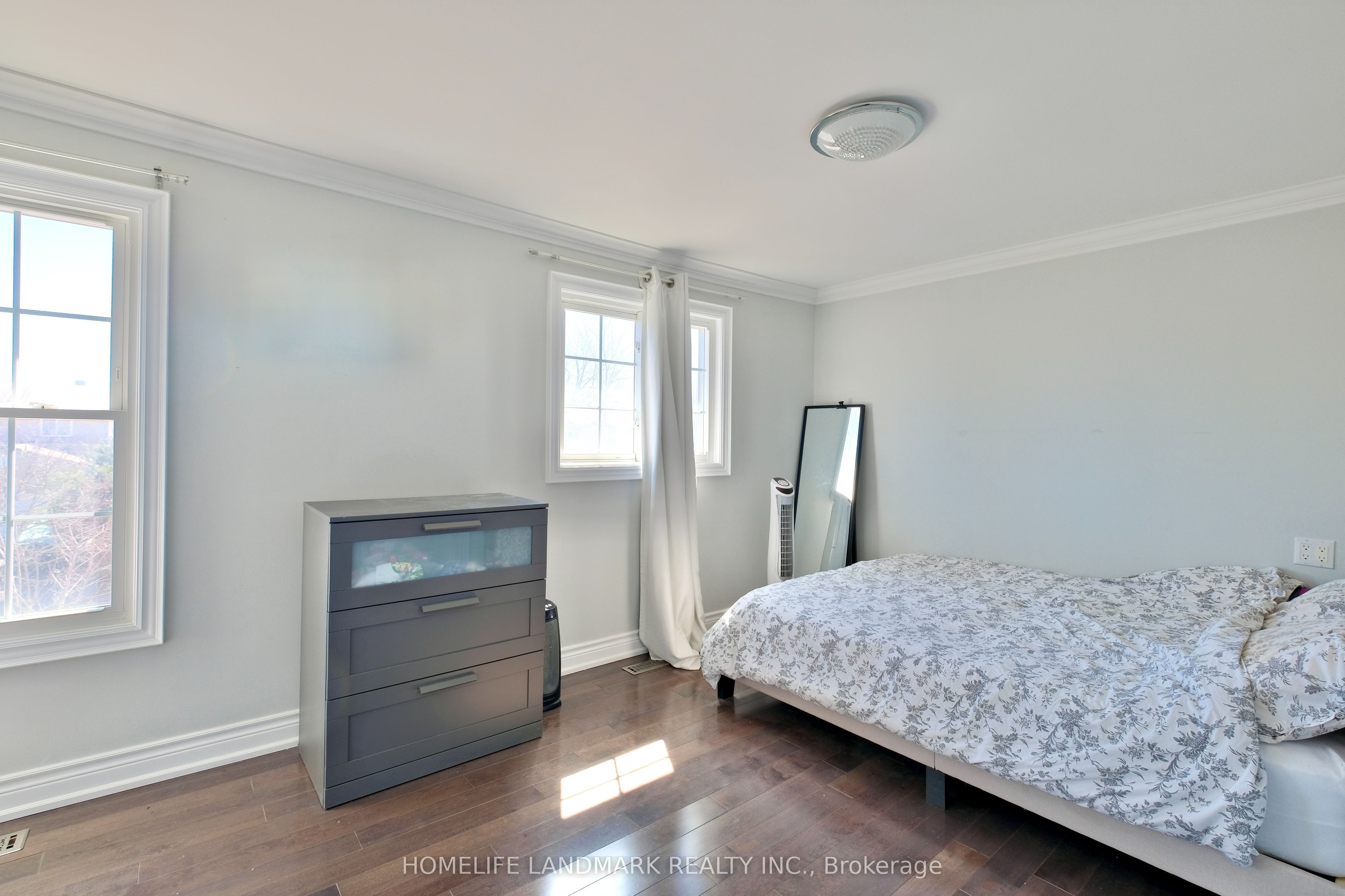 109 Tangmere Crescent Property Photo 14