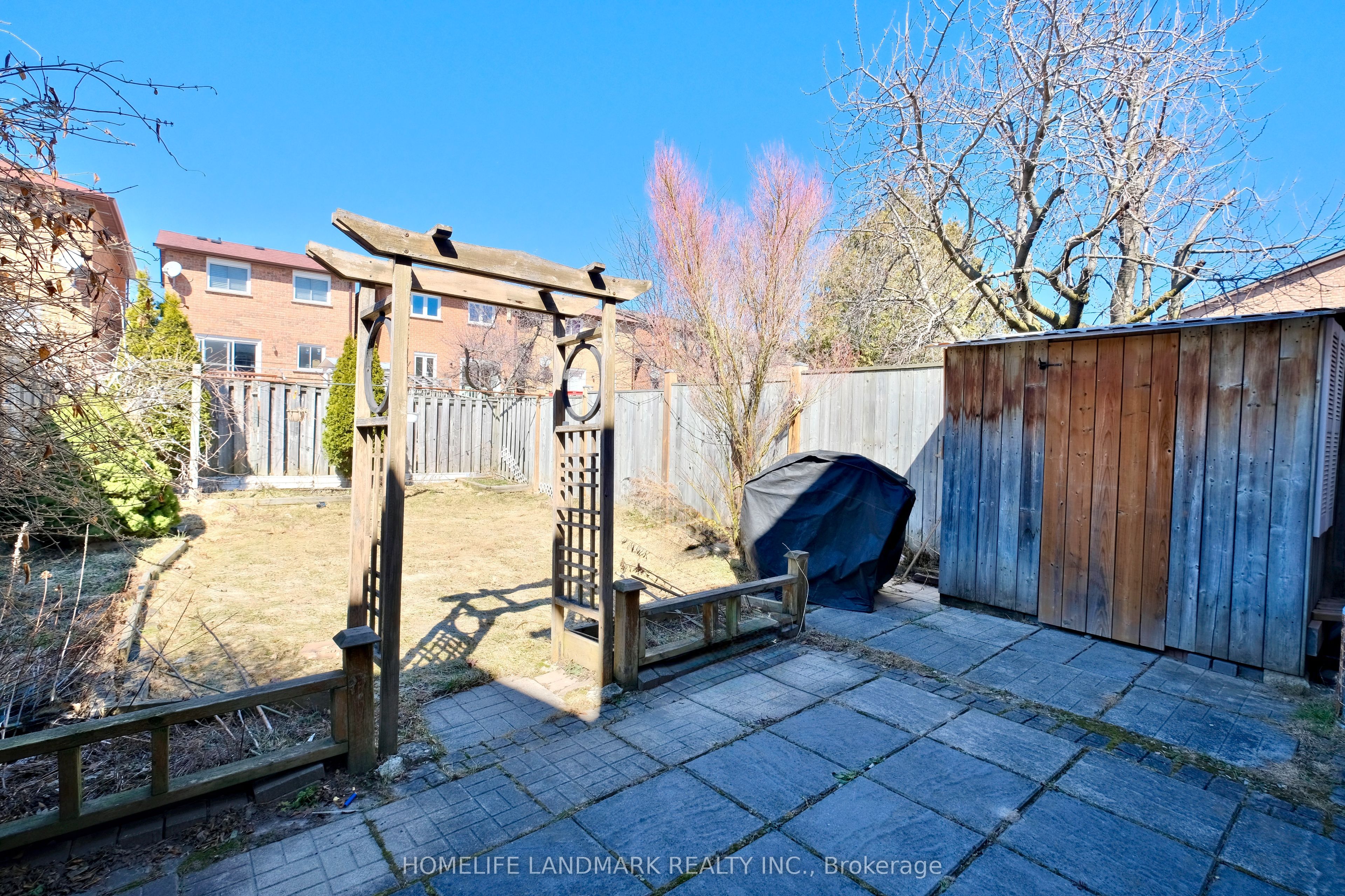 109 Tangmere Crescent Property Photo 25