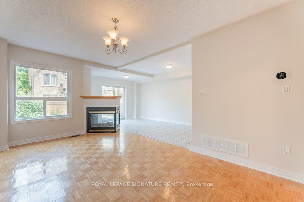 55 Pottery Place Property Photo 8