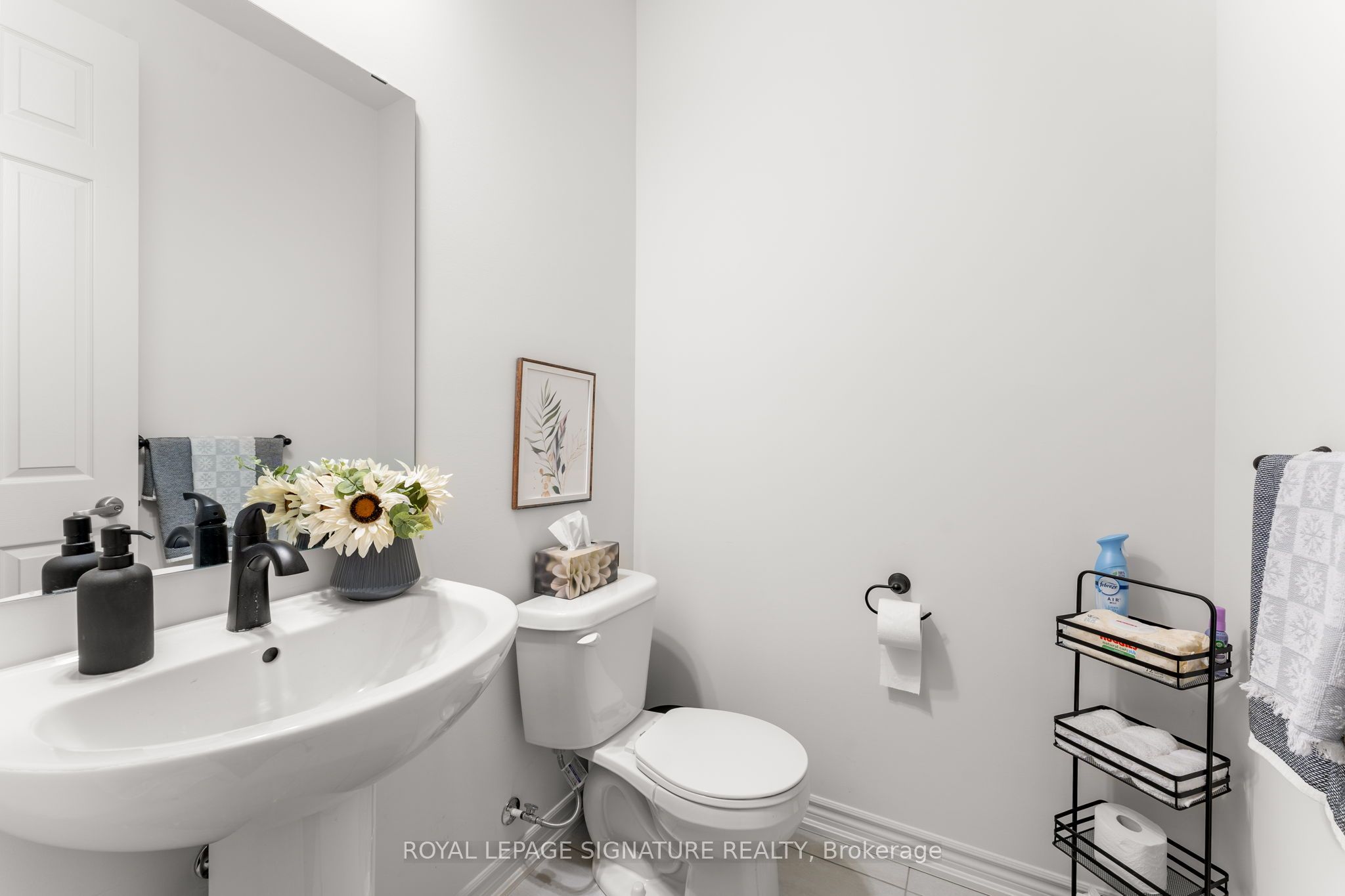 54 Sparrow Way Property Photo 2