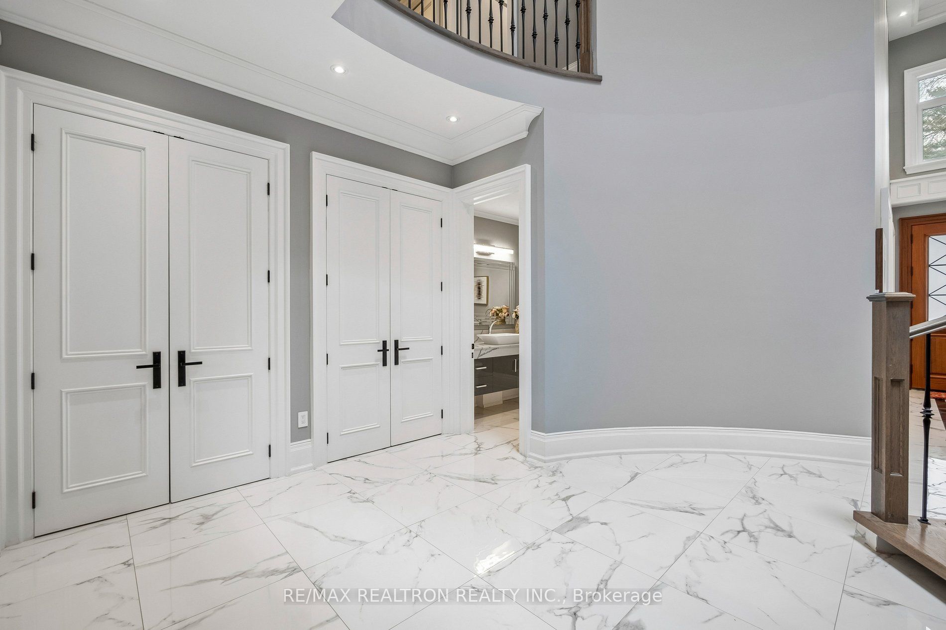 12 Miner Circle Property Photo 11