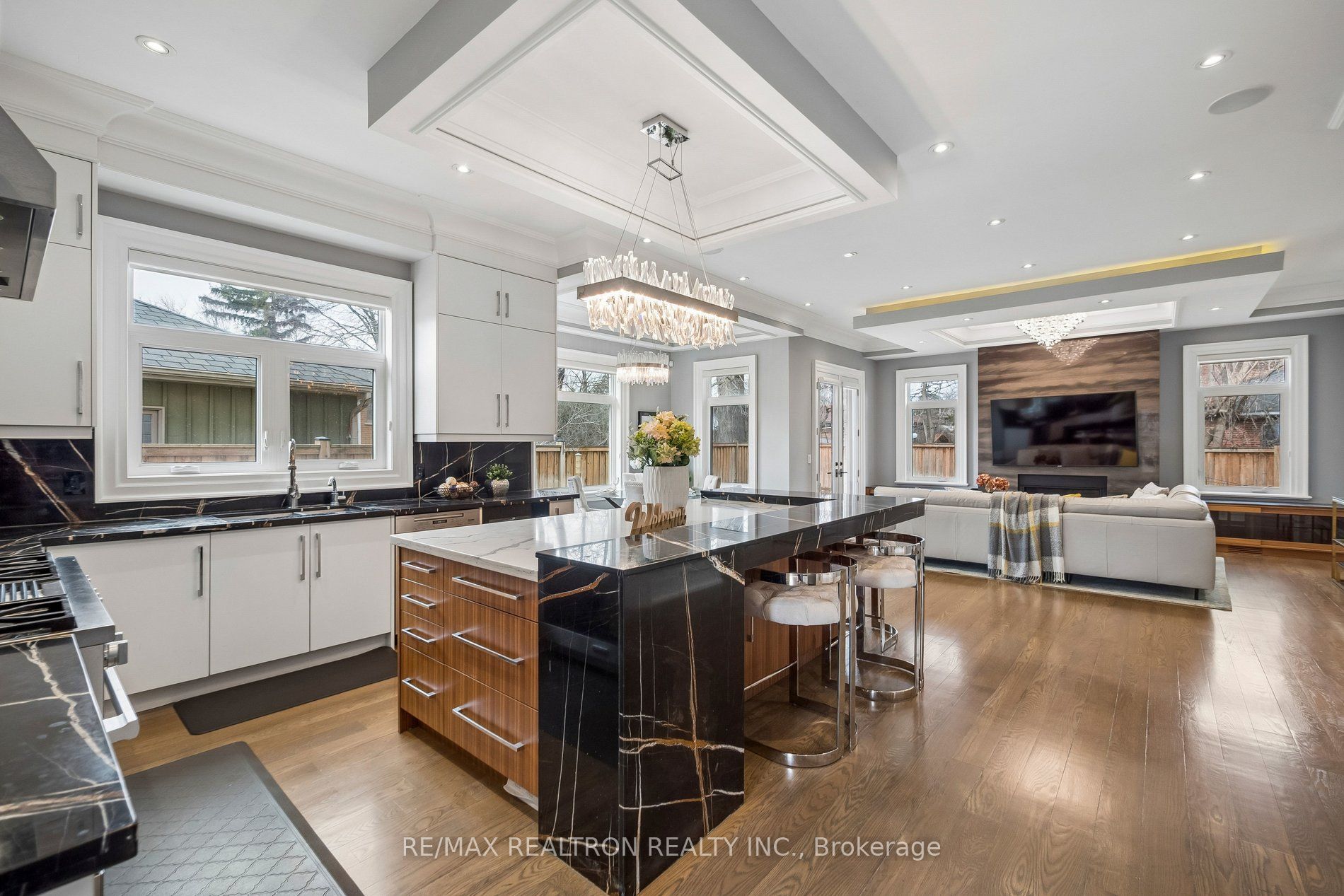 12 Miner Circle Property Photo 20