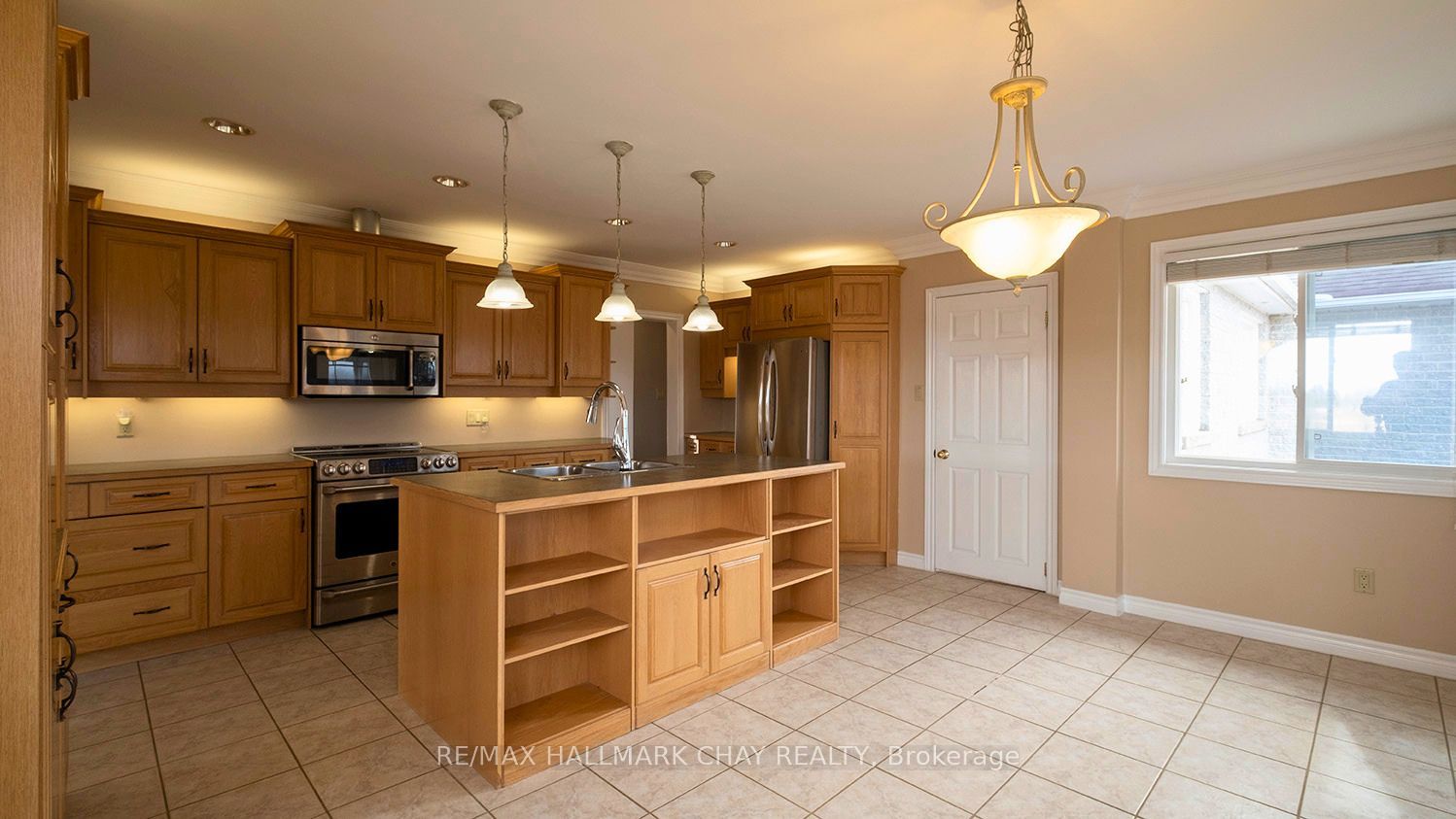 24518 Mccowan Road Property Photo 16