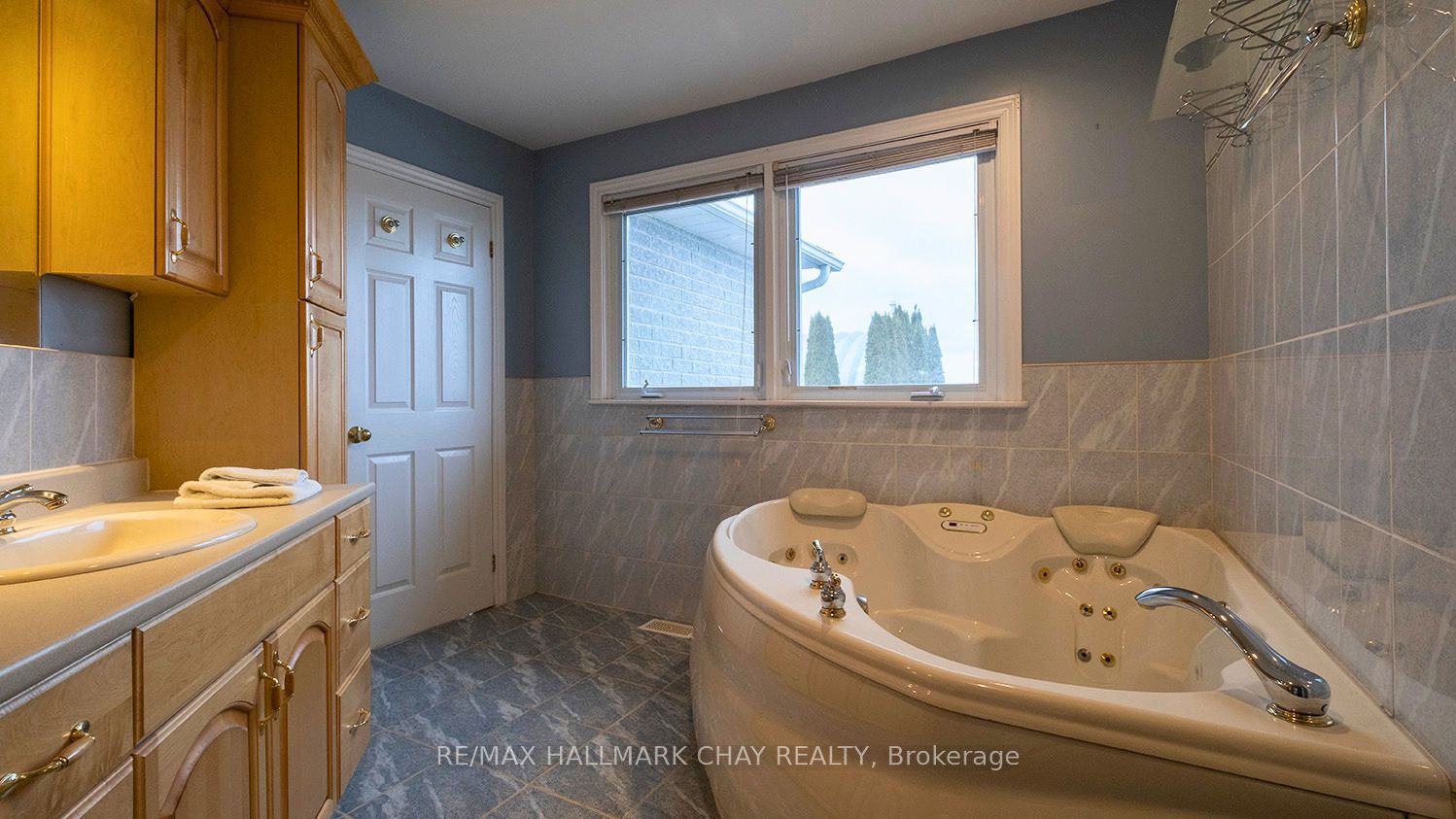 24518 Mccowan Road Property Photo 25