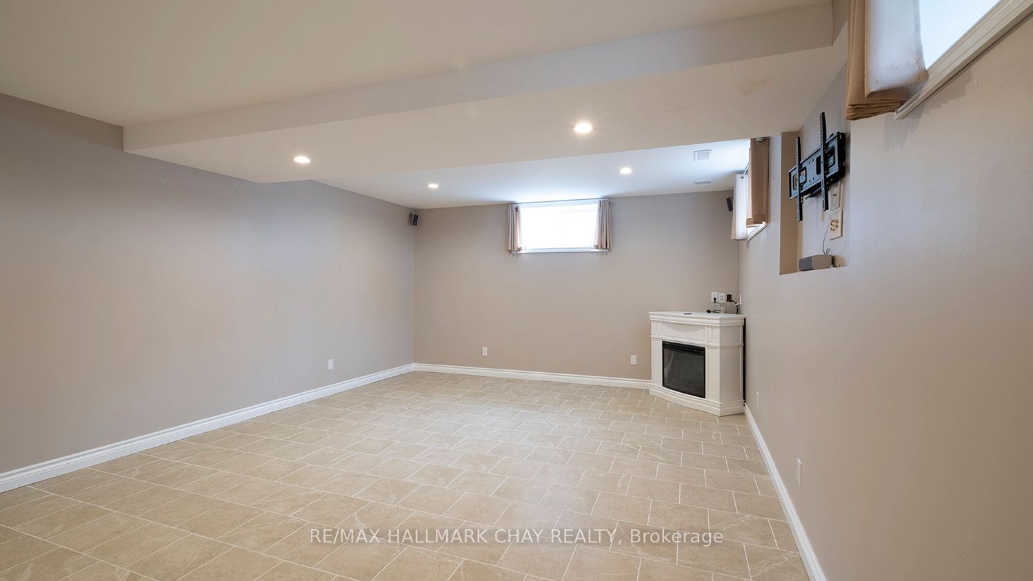24518 Mccowan Road Property Photo 34