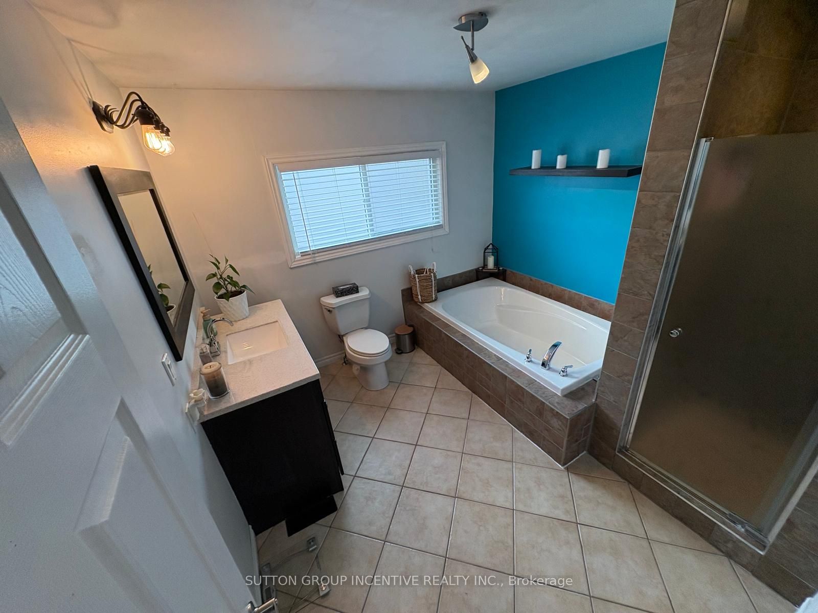 1672 St Johns Road Property Photo 13