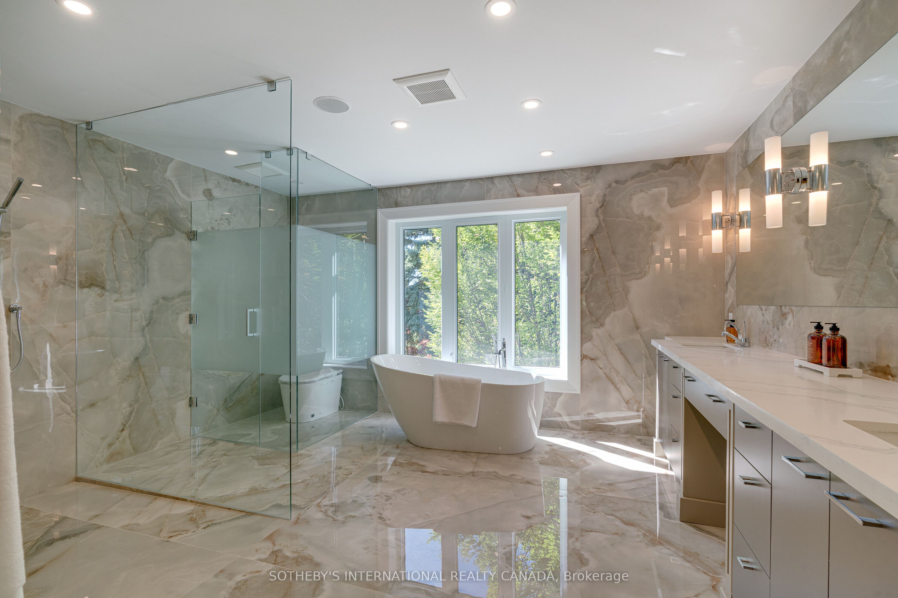 85 Cowan Drive Property Photo 17