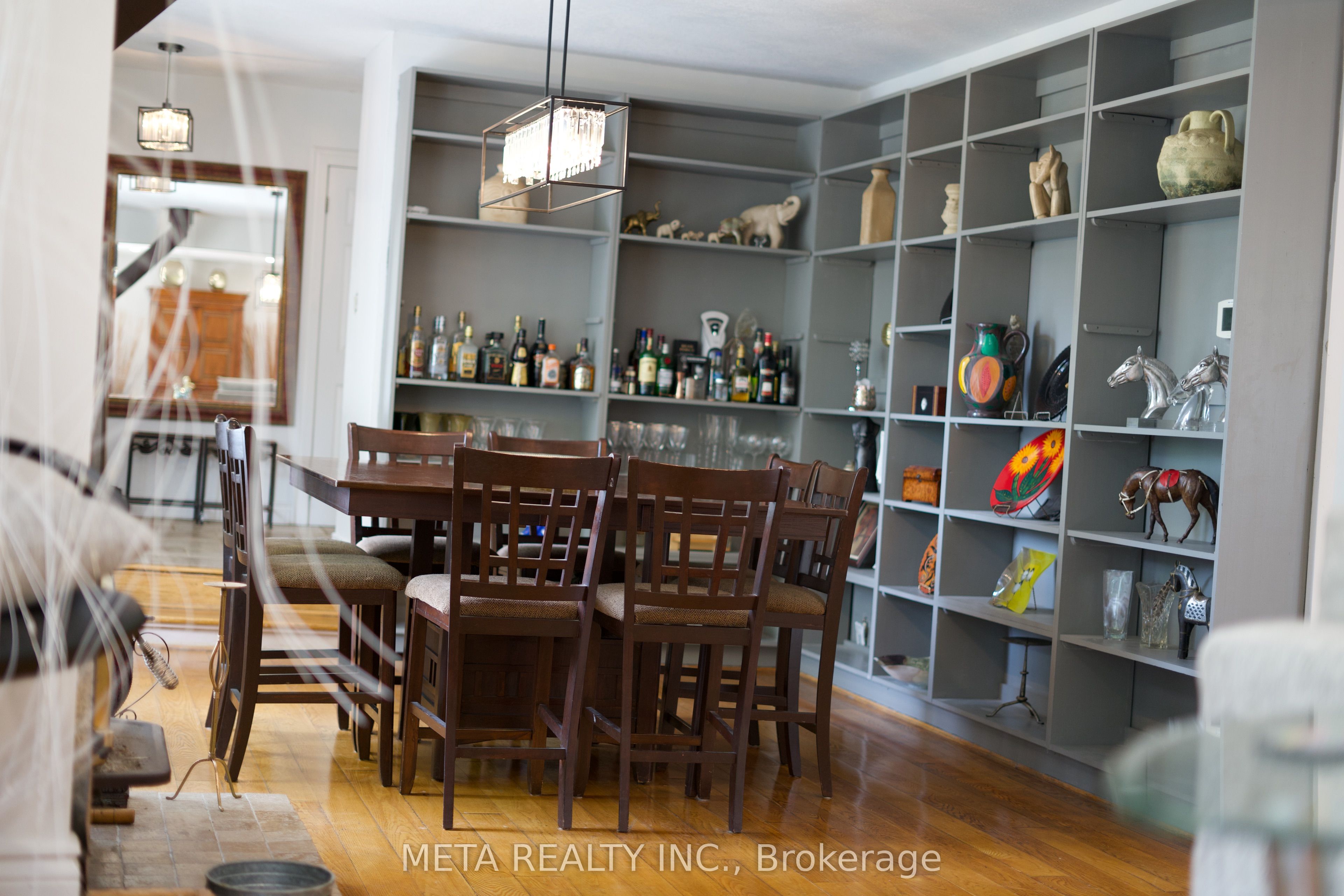 5653 7th Line Property Photo 23