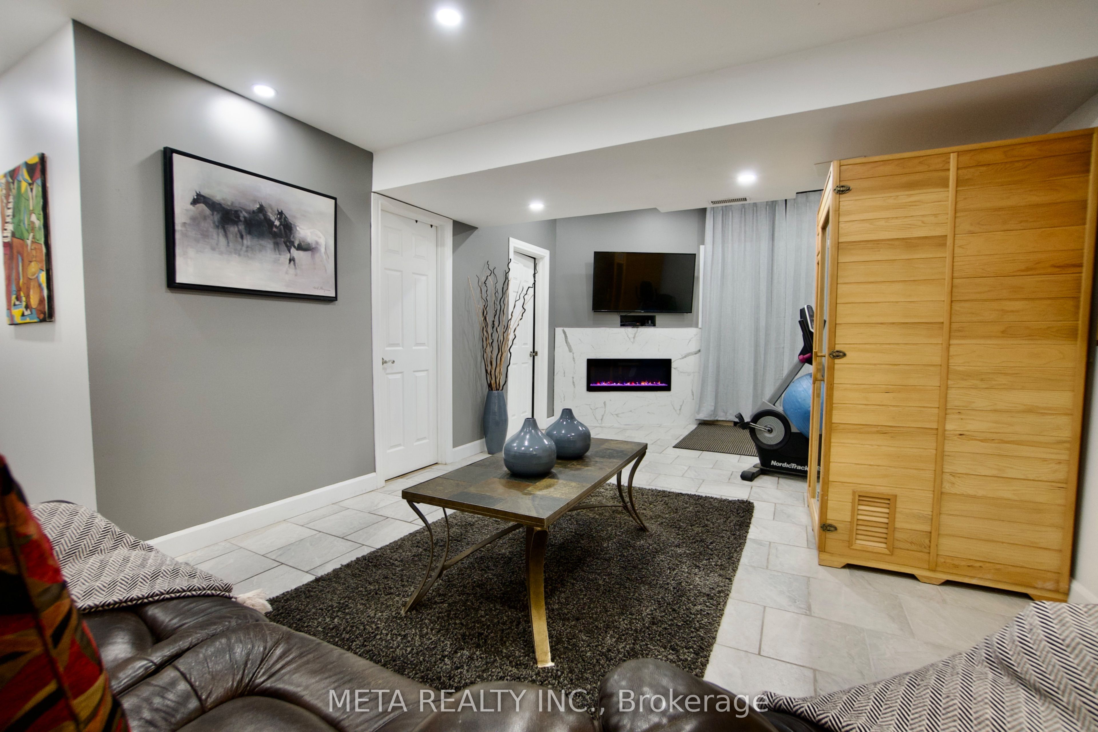 5653 7th Line Property Photo 30