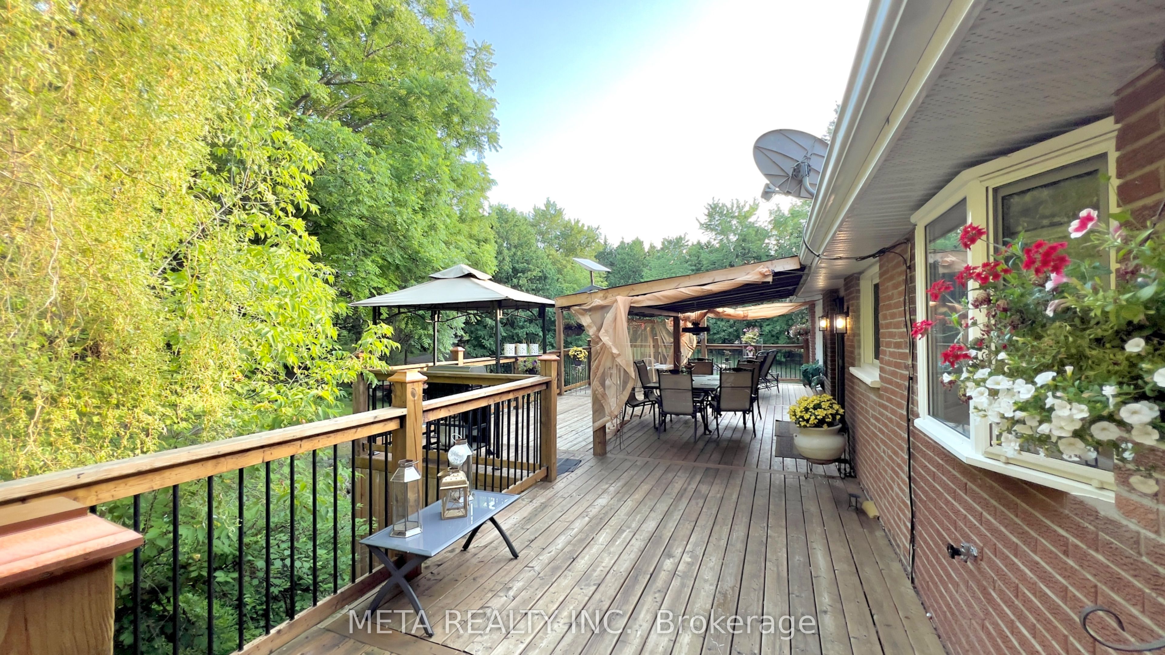 5653 7th Line Property Photo 39