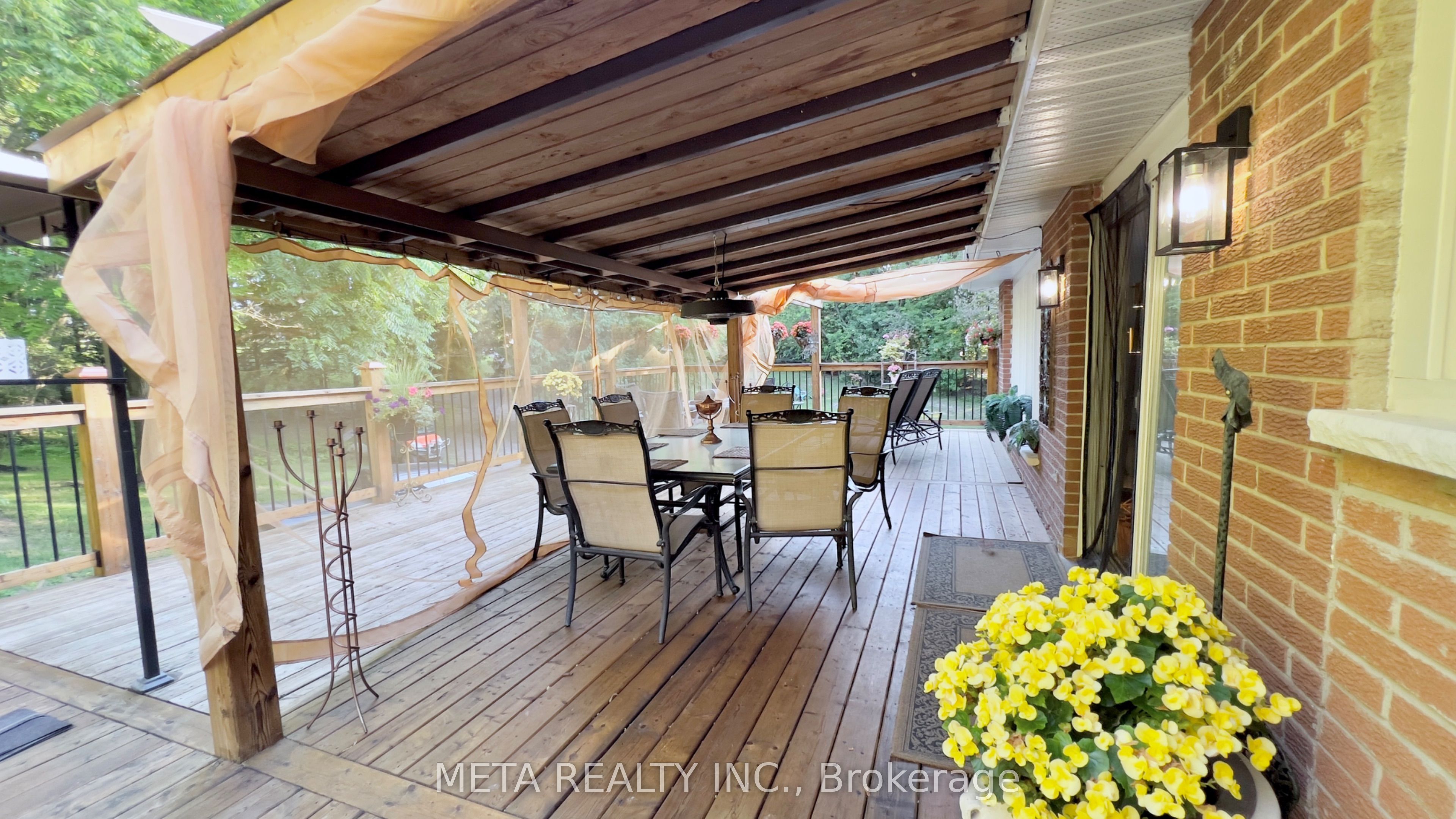 5653 7th Line Property Photo 40