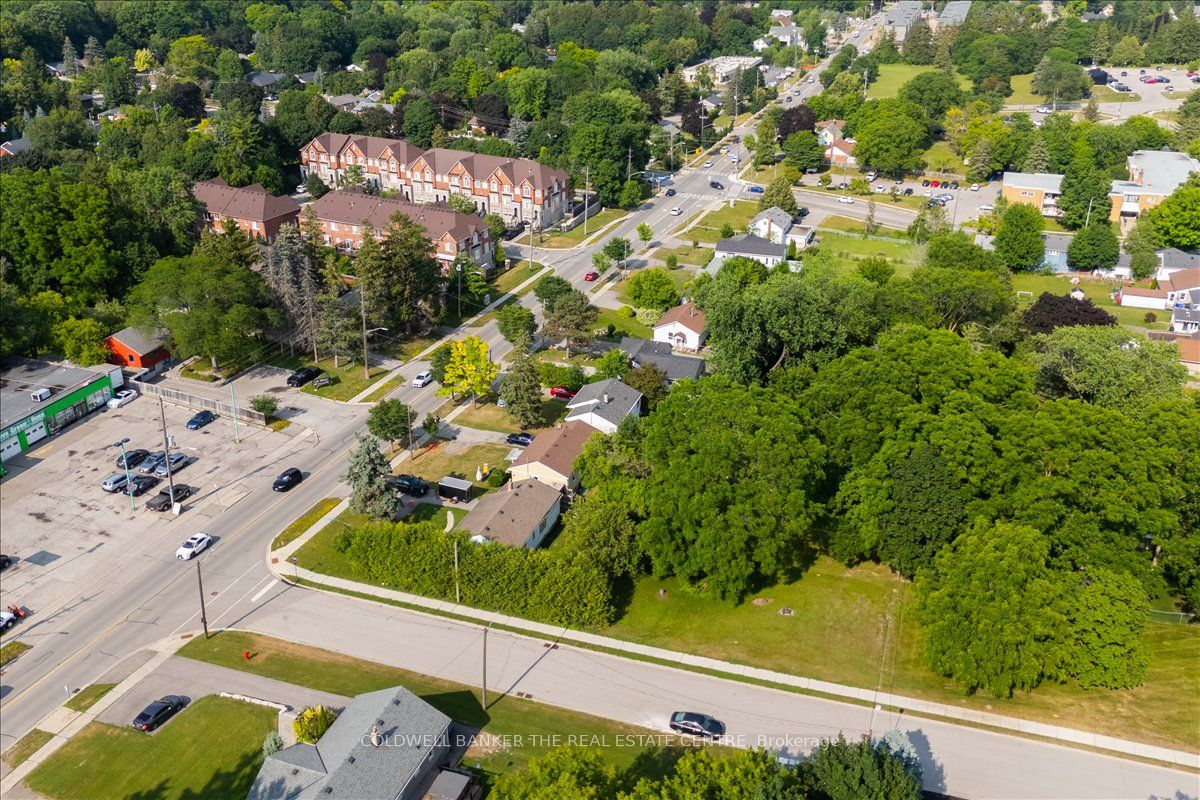 98 Eagle Street Property Photo 3