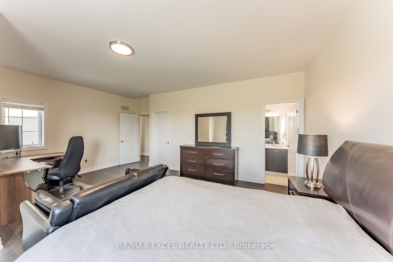 21 Paradise Valley Trail Property Photo 34