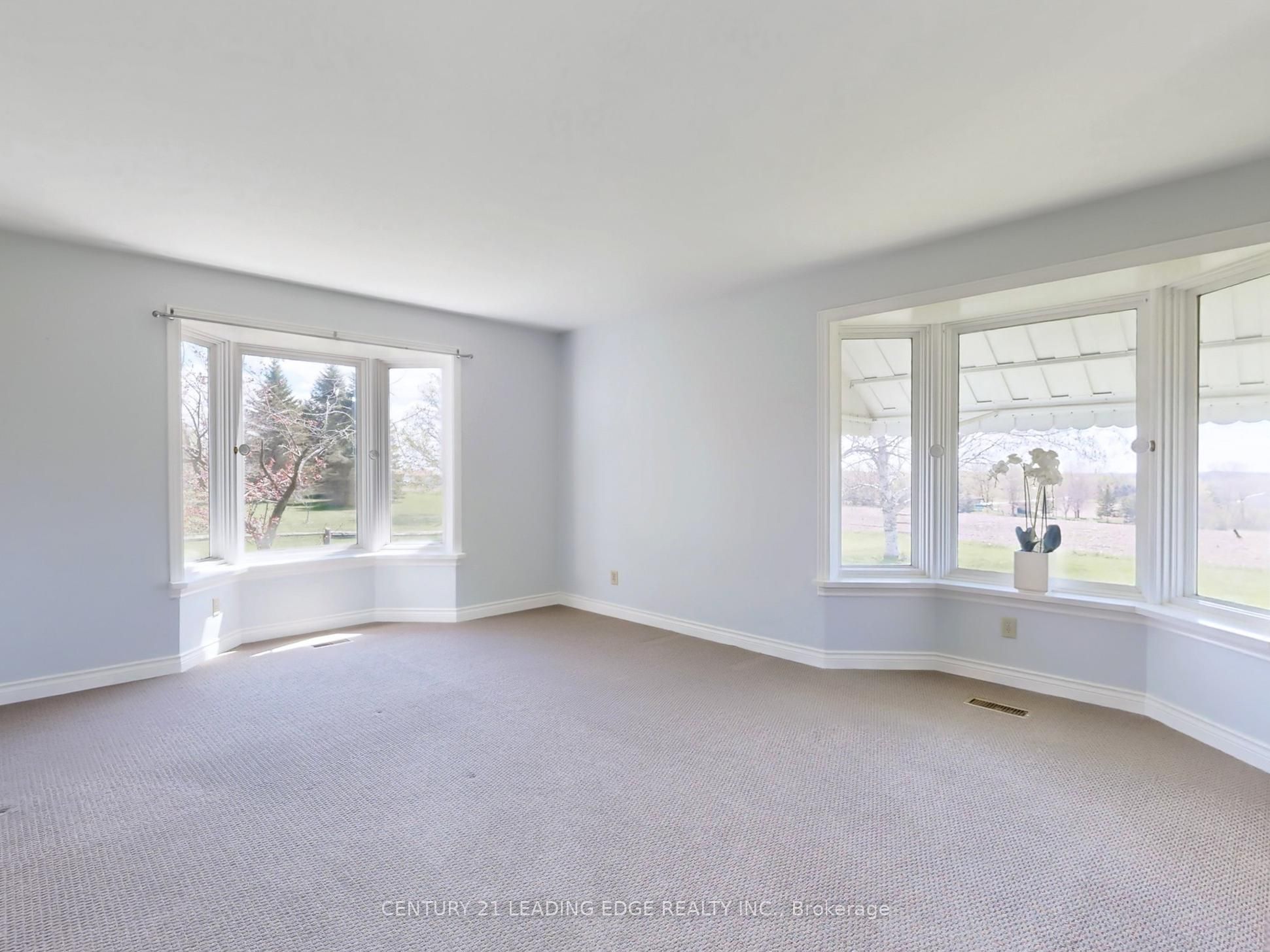 362 Victoria Road Property Photo 13