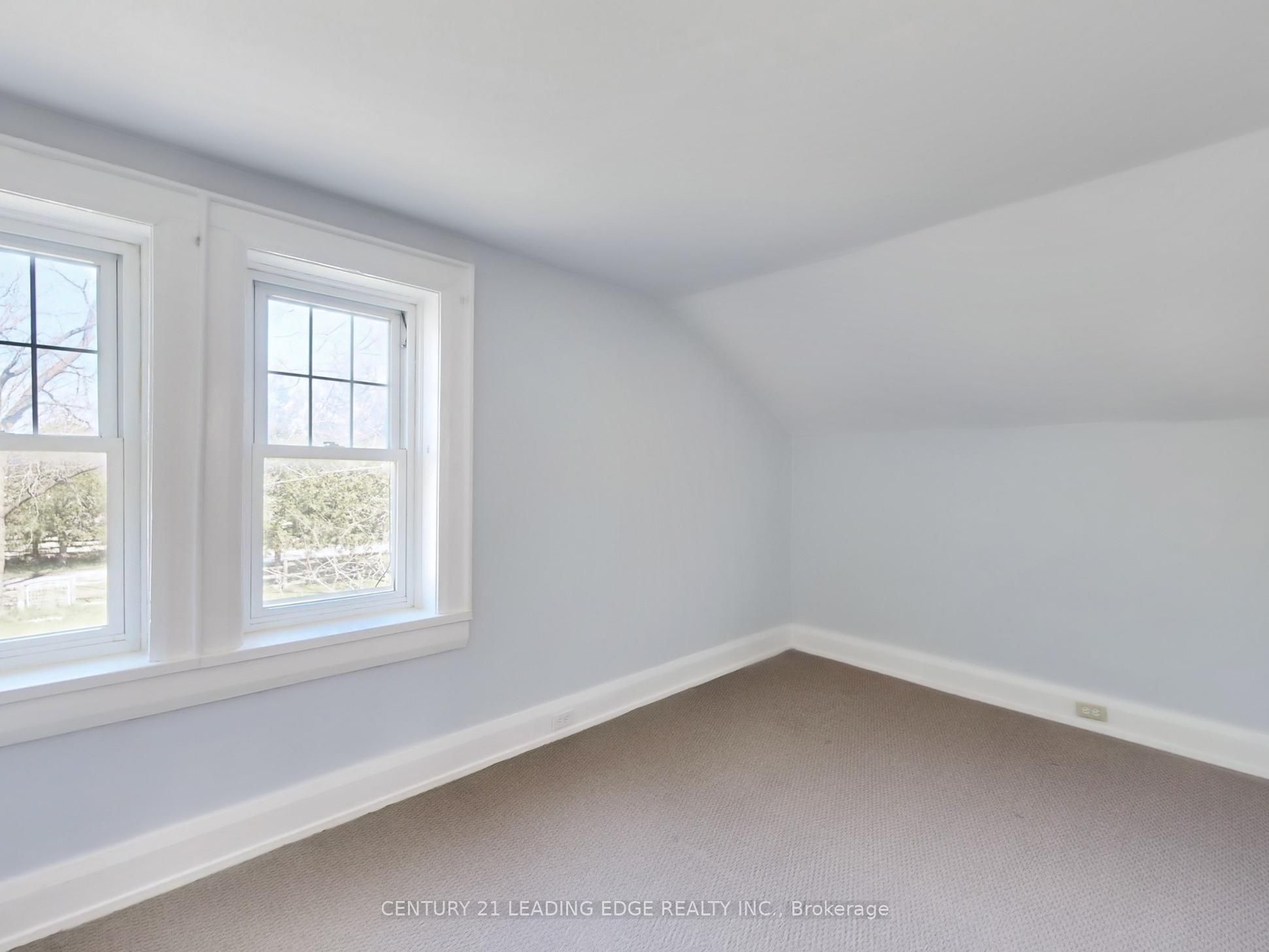 362 Victoria Road Property Photo 22