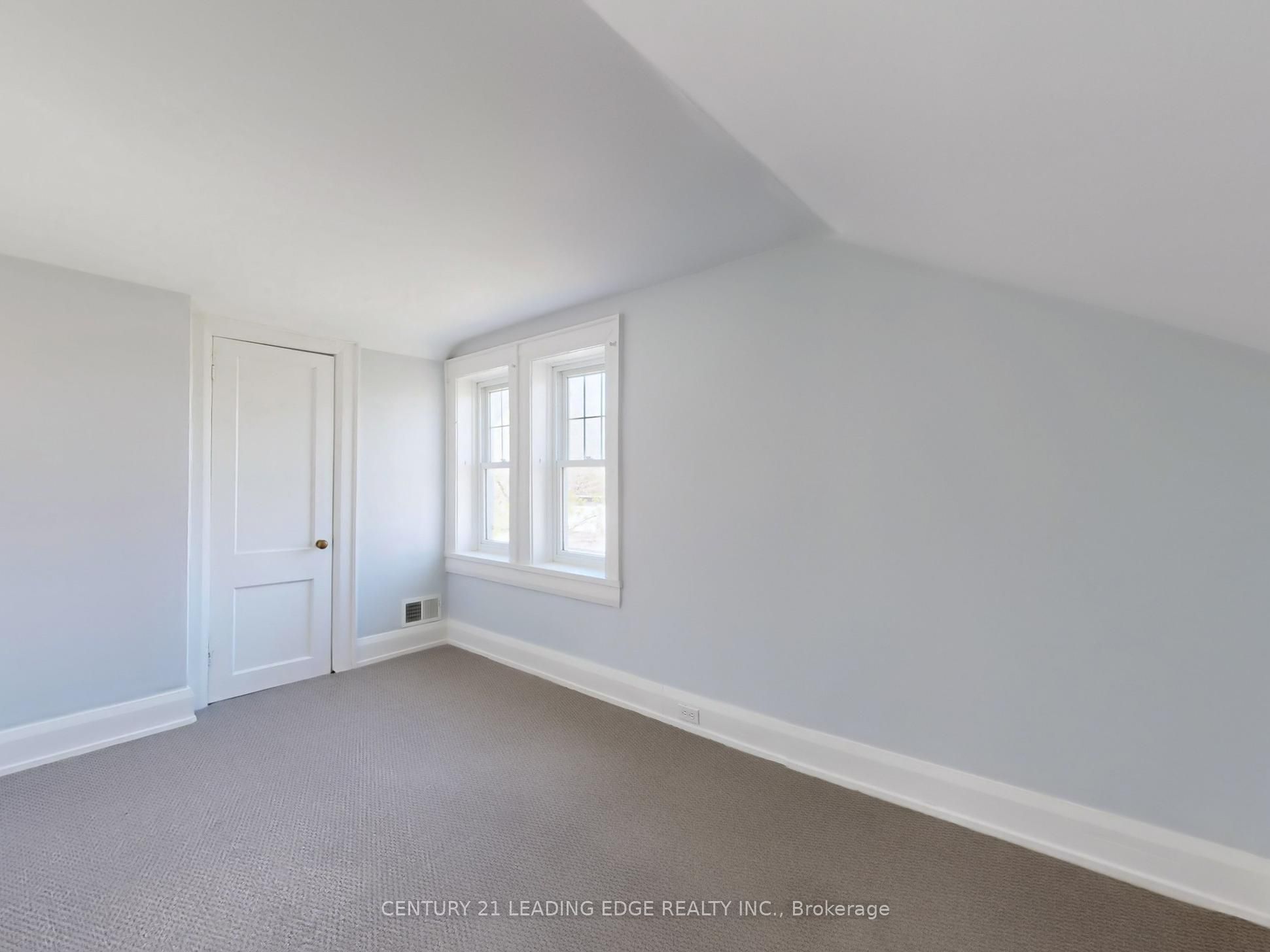 362 Victoria Road Property Photo 23