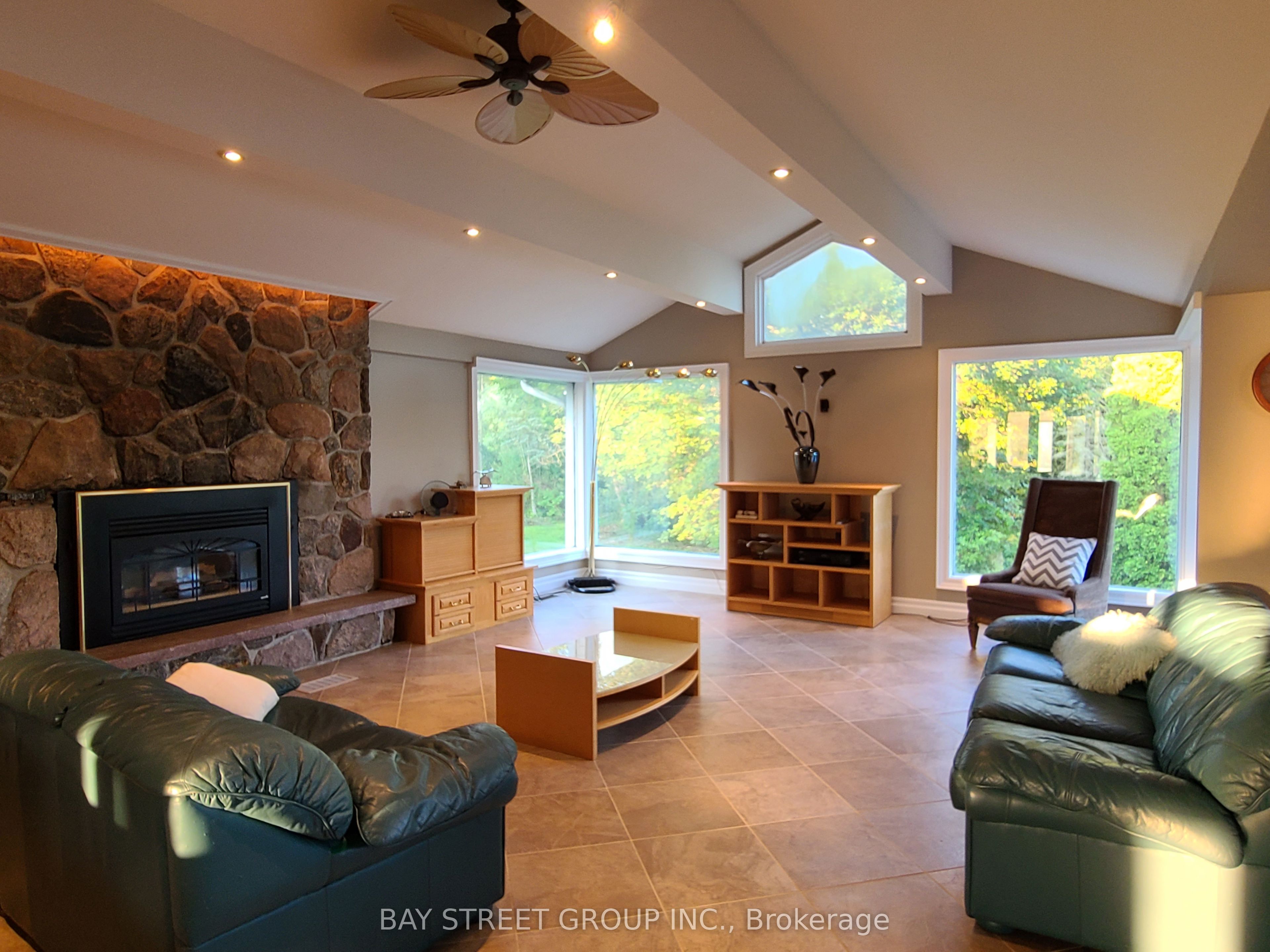 13123 Mccowan Road Property Photo 8