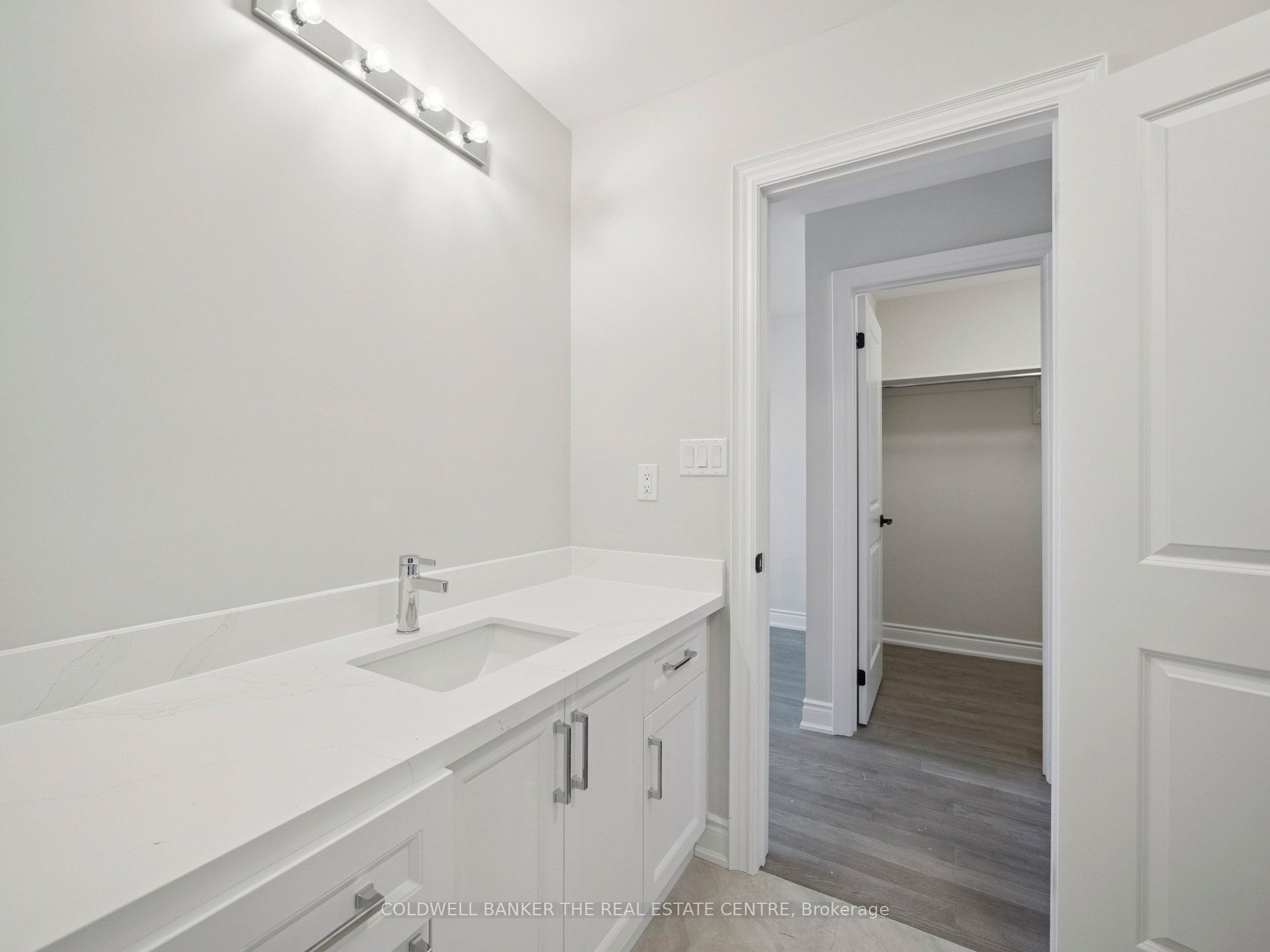 13 Hildred Cushing Way Property Photo 24