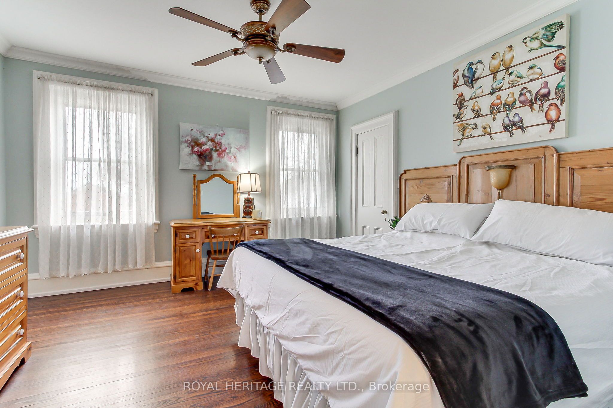 49 John Street E Property Photo 25