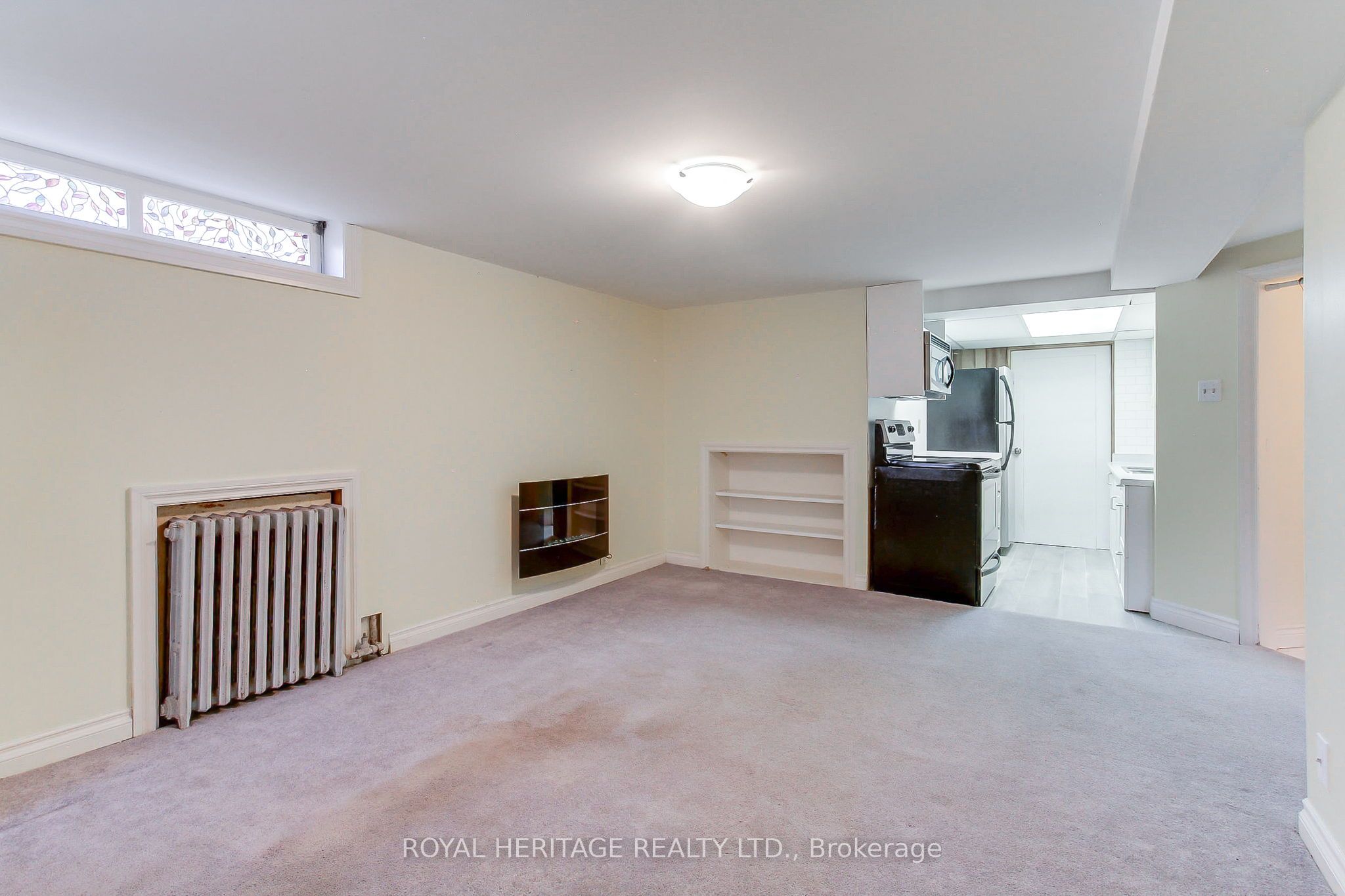 49 John Street E Property Photo 36