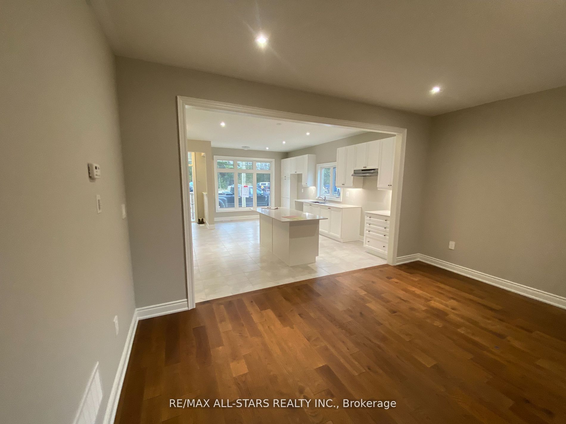 38 Shelson Place Property Photo 7